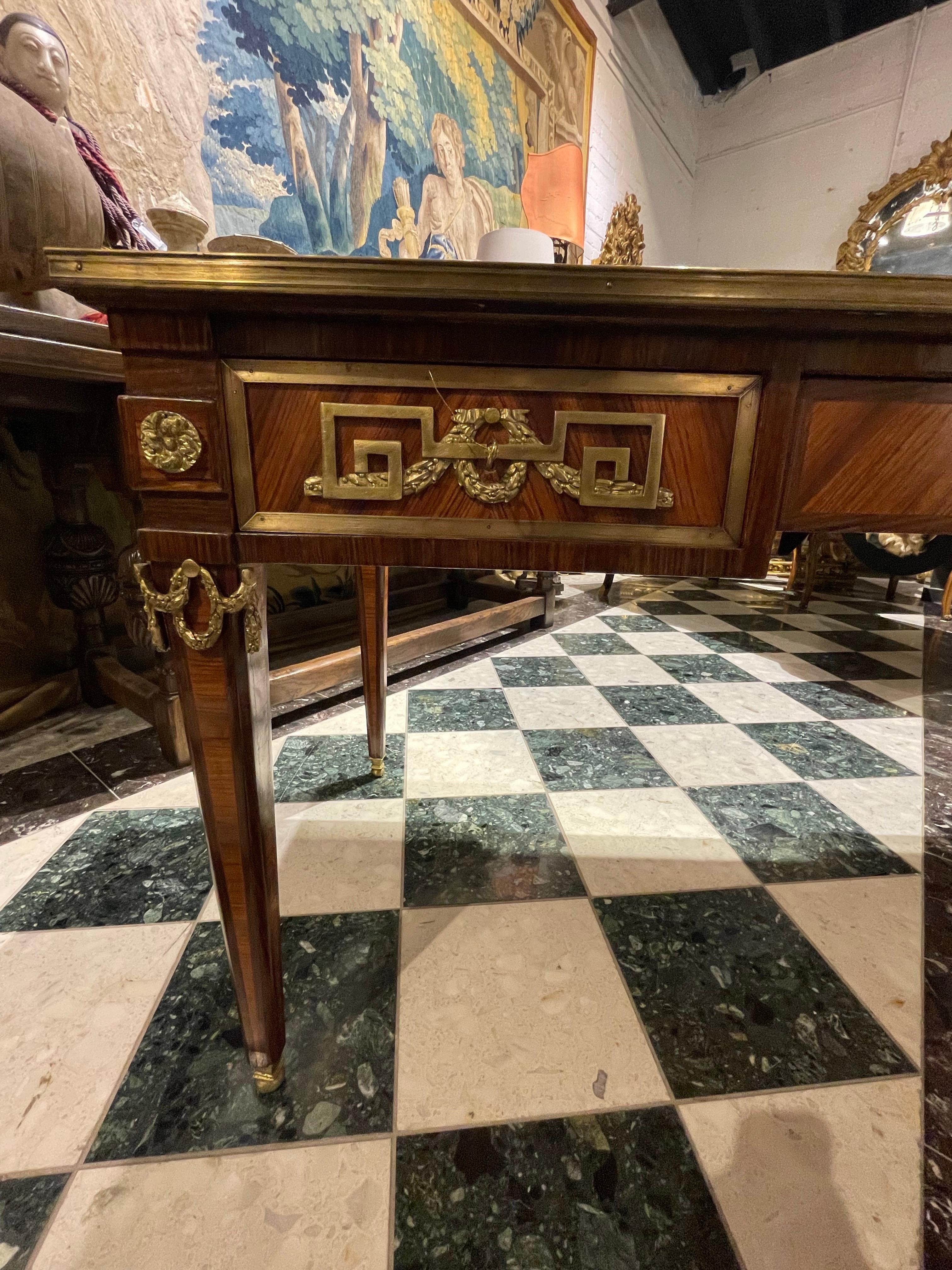 20ième siècle Bureau de style Directoire en marqueterie d'orfèvrerie, début du 20e siècle en vente