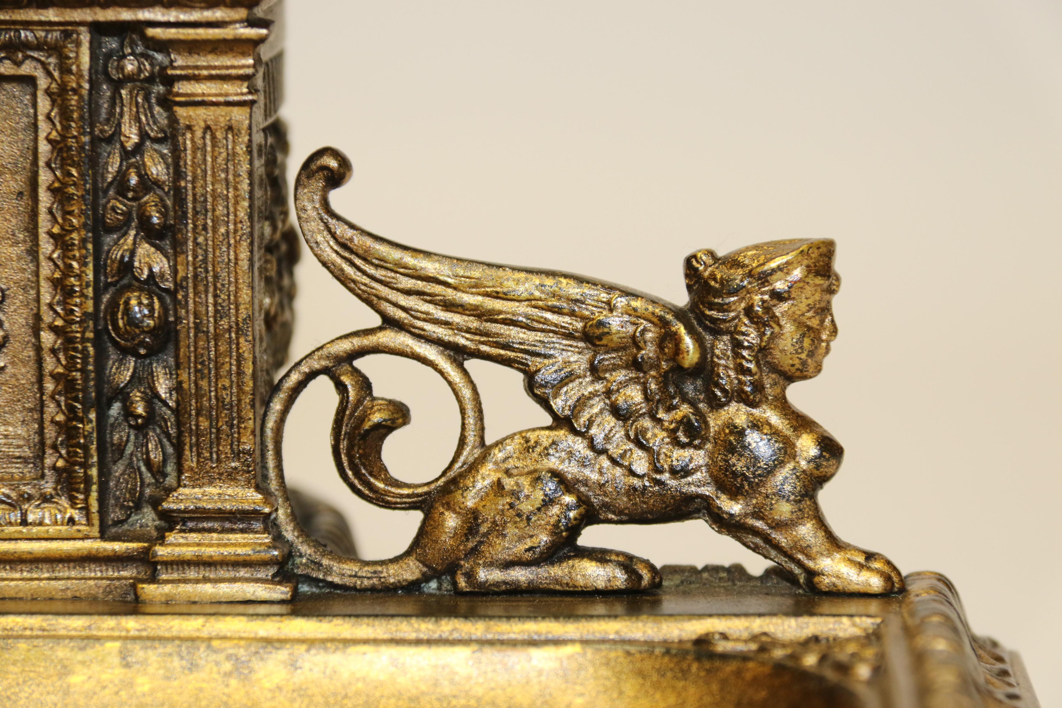 French Early 19th Century Bronze Grecian Style Pen and Ink Stand, circa 1830 For Sale 3