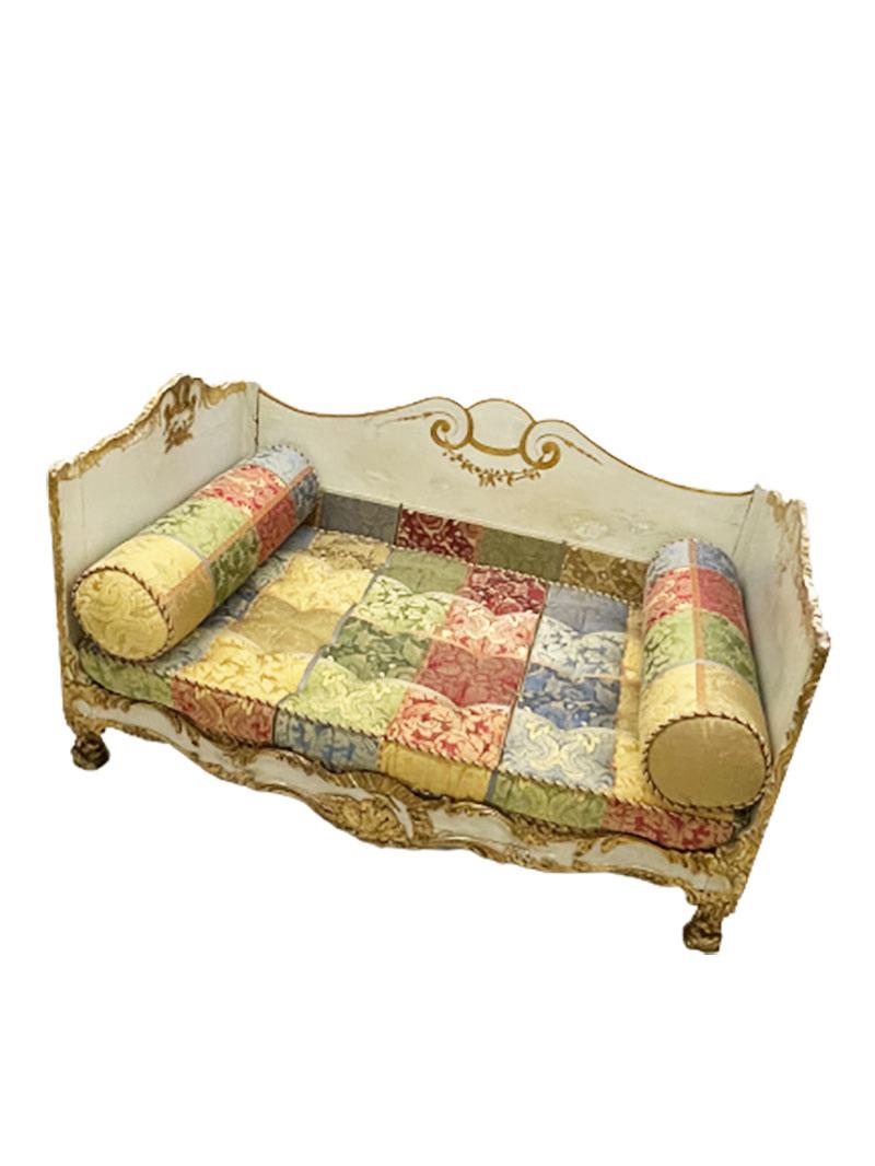 Fabric French Early 19th Century Large Impressive Gilt Wooden Directoire, Daybed For Sale