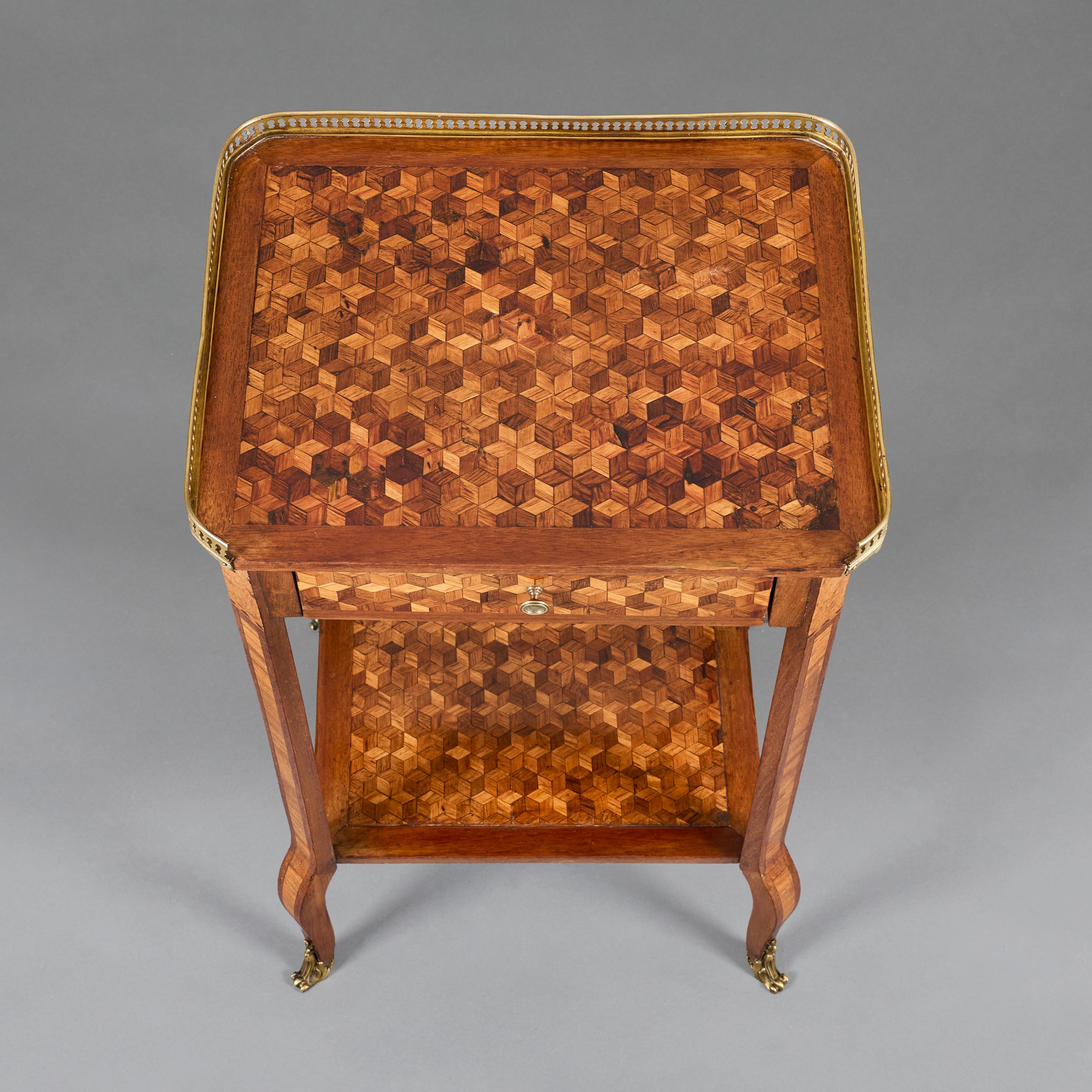 A French Early 19th Century Parquetry Table In Good Condition For Sale In London, GB