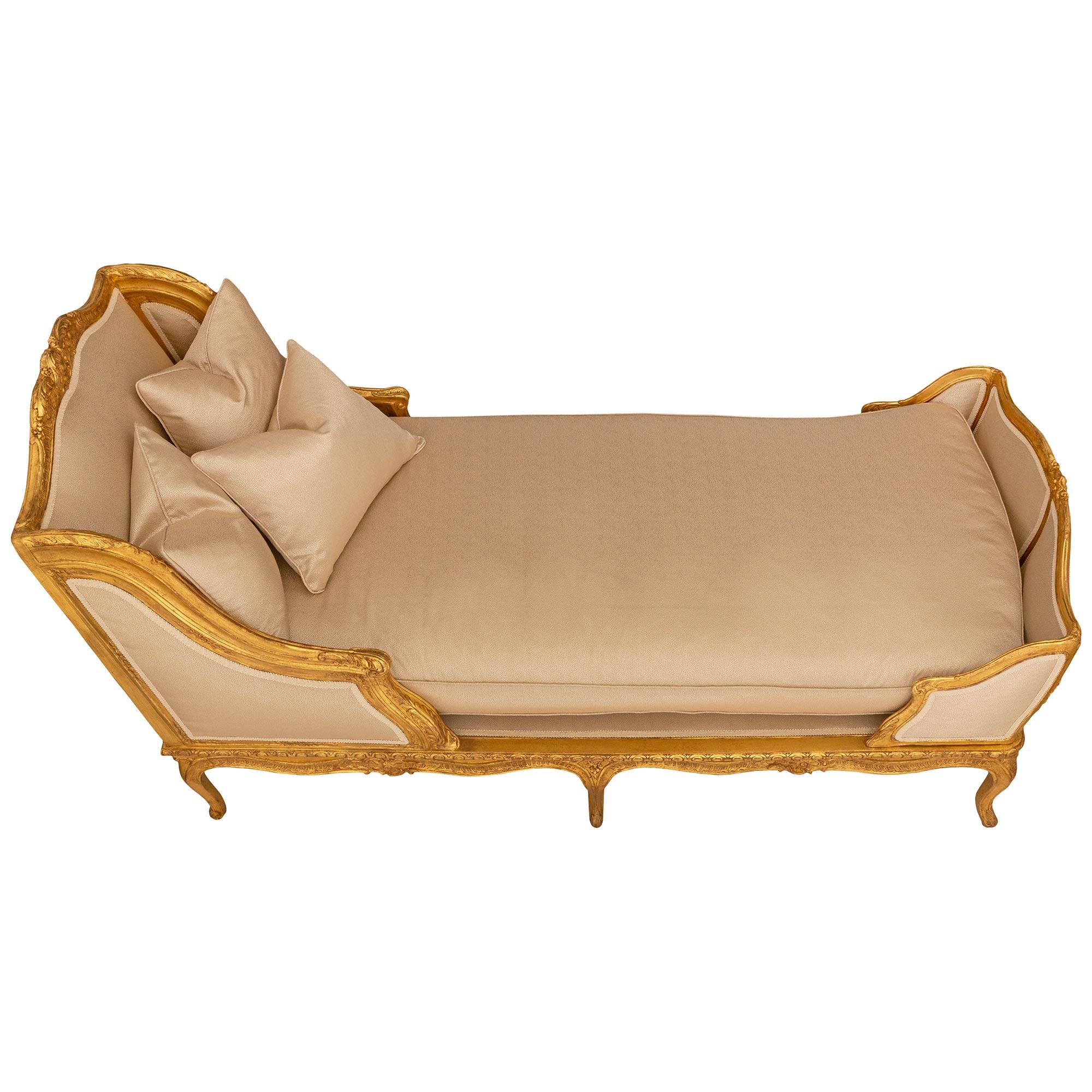A French early 19th century Regence st. recamier chaise For Sale 5