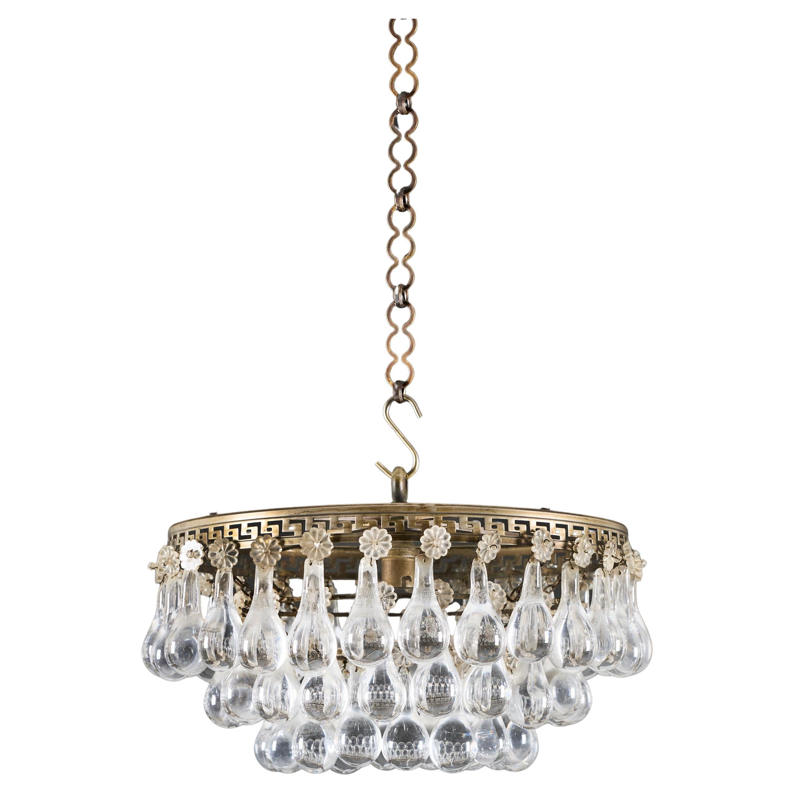 Una lampada a sospensione in vetro Art Deco francese dei primi del Novecento in vendita