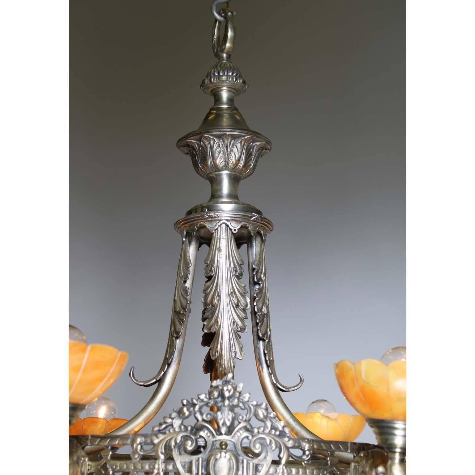 French Early 20th Century Art Deco Silvered Bronze and Alabaster Chandelier For Sale 1