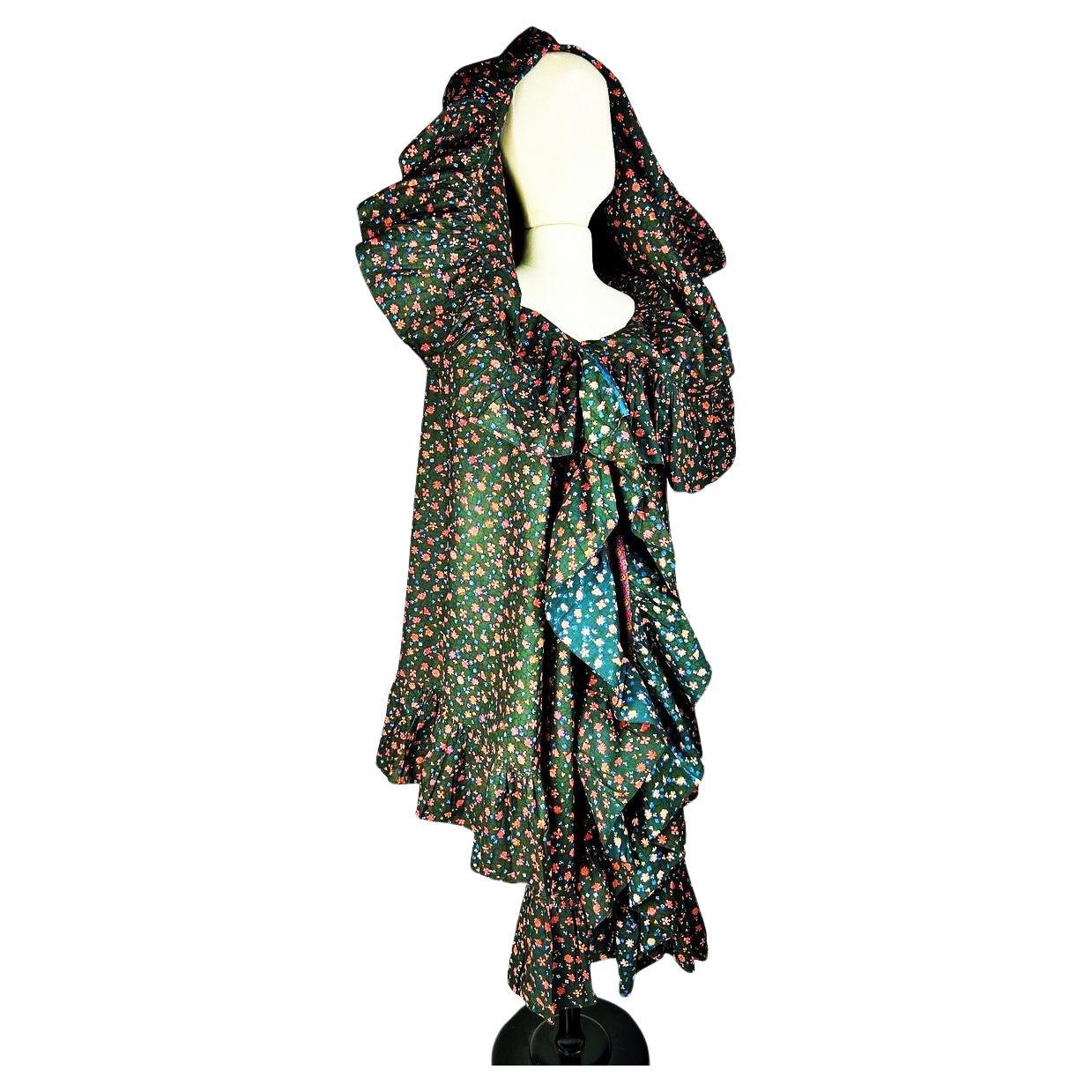 A French early Printed Cotton chintz cloak  - Provence Circa 1820-1850 For Sale