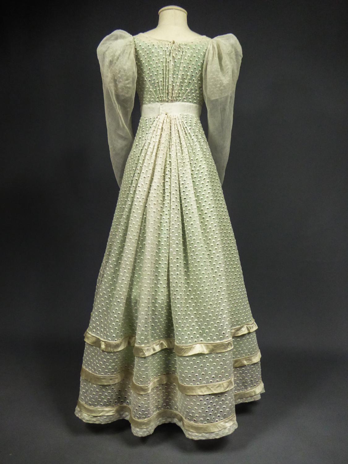 A French Early Regency White Embroidered Day Dress – Circa 1815-1820 11
