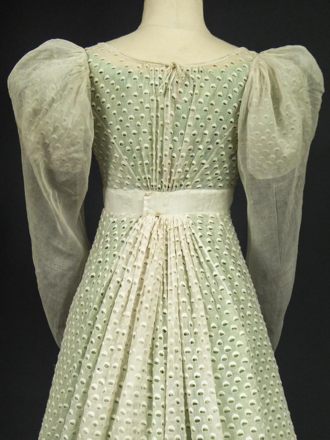 A French Early Regency White Embroidered Day Dress – Circa 1815-1820 12