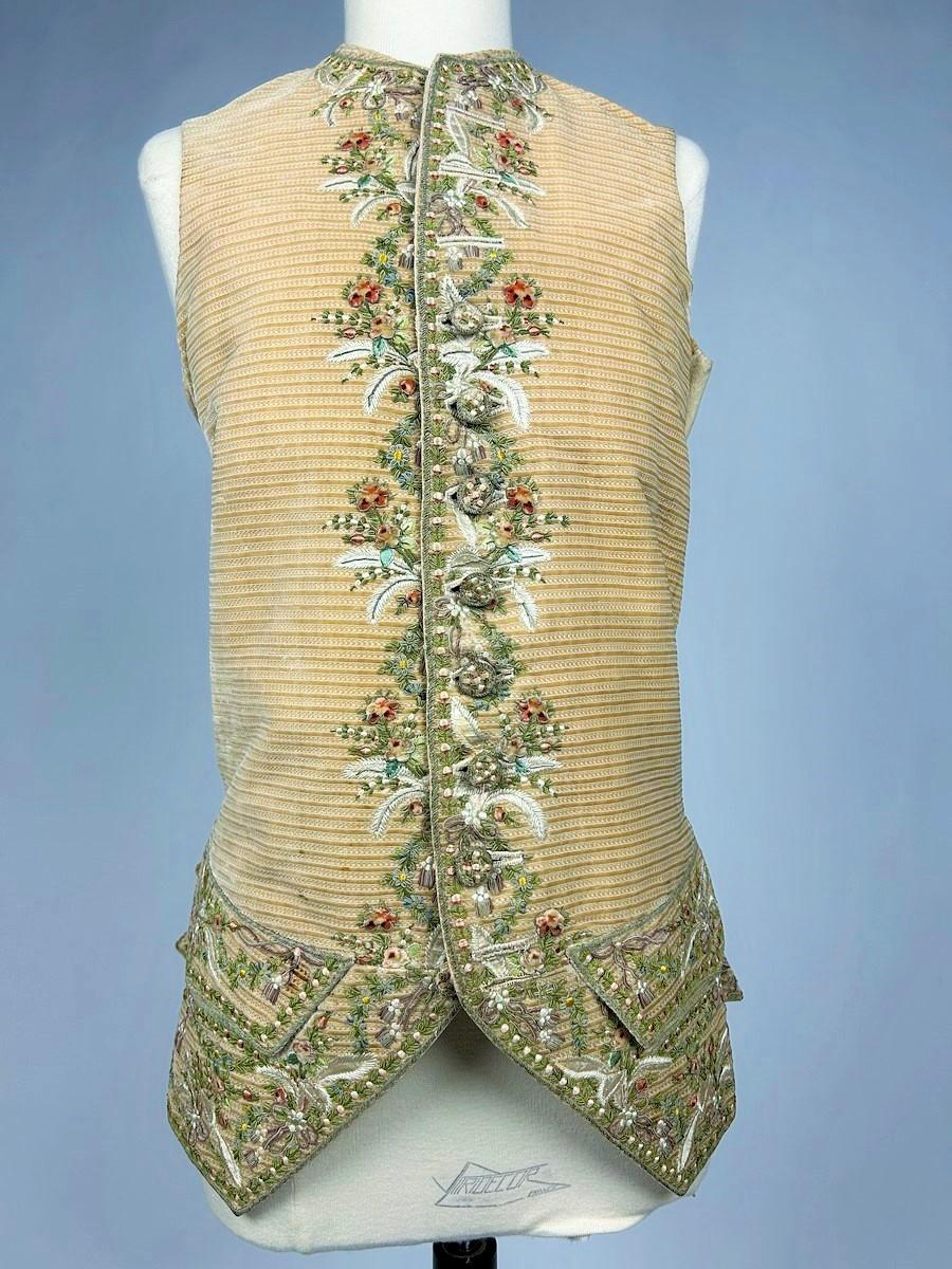 A French Embroidered Velvet Court Habit and Waistcoat Circa 1780 7
