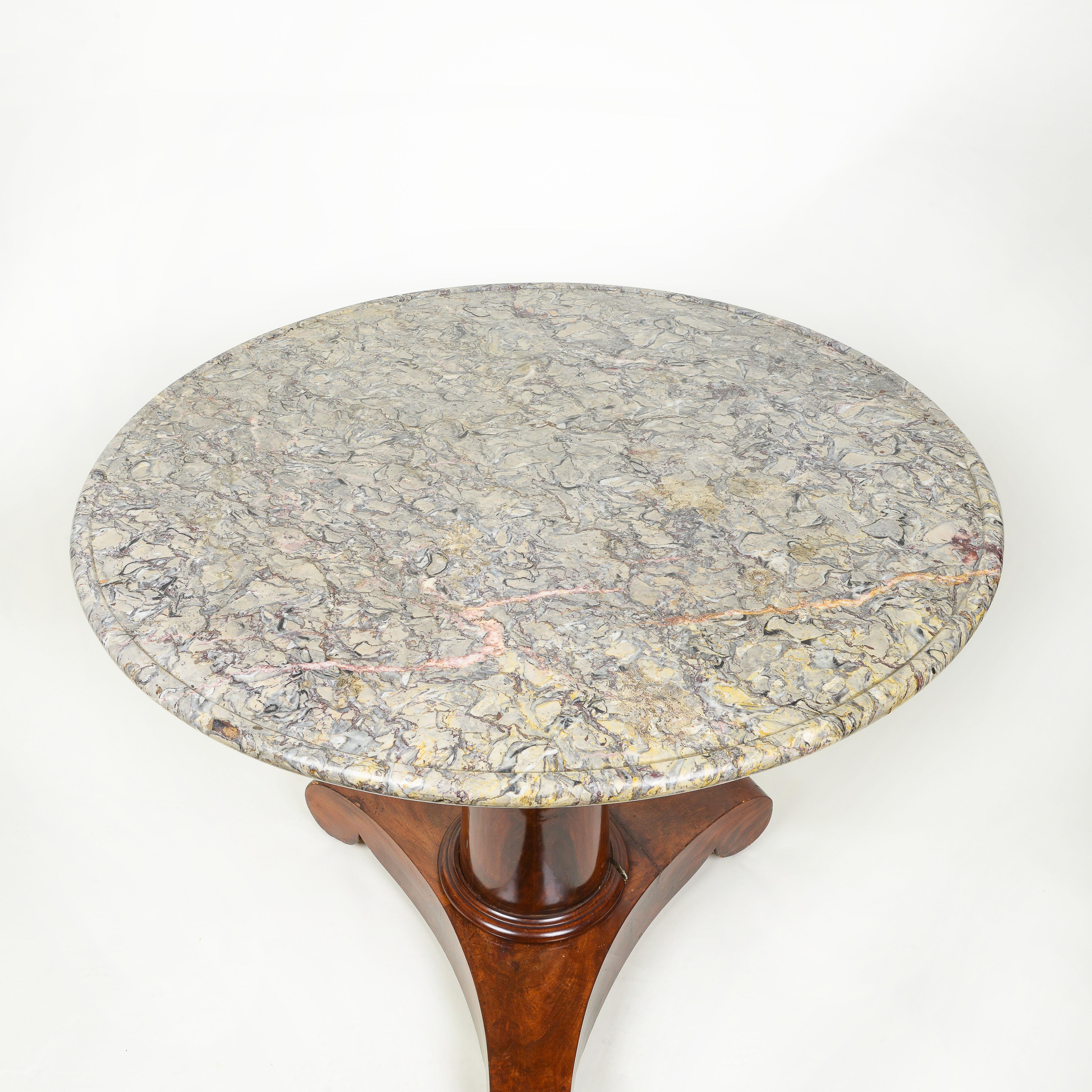 A French Empire Mahogany Gueridon with a Gray Marble Top In Good Condition For Sale In New York, NY