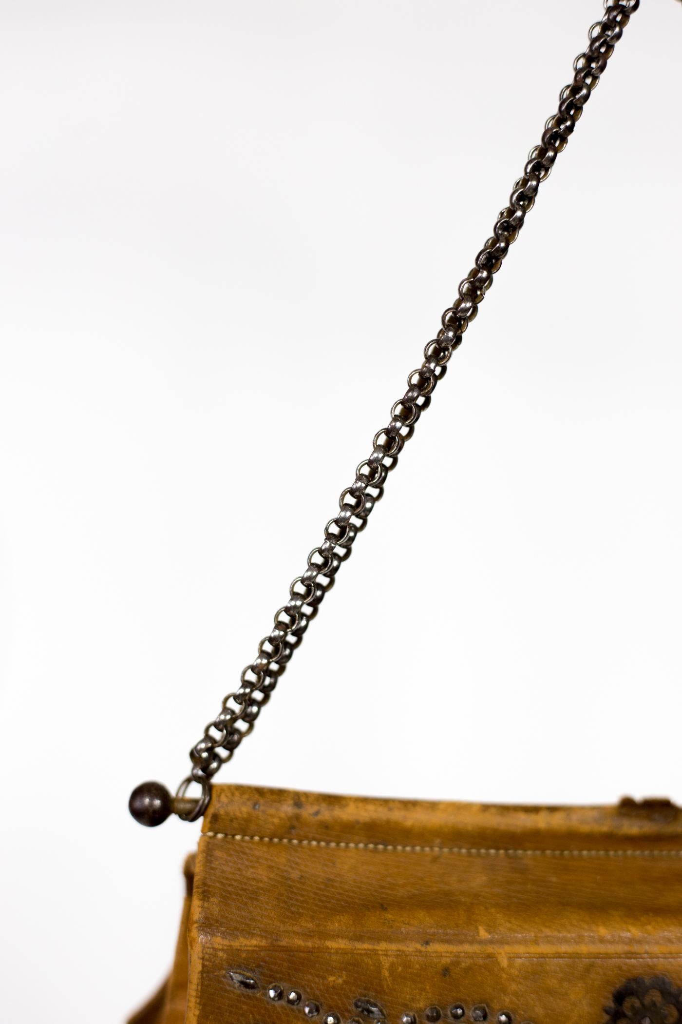 A French Empire Reticule in Leather and Steel beads - France Circa 1795-1815 For Sale 2