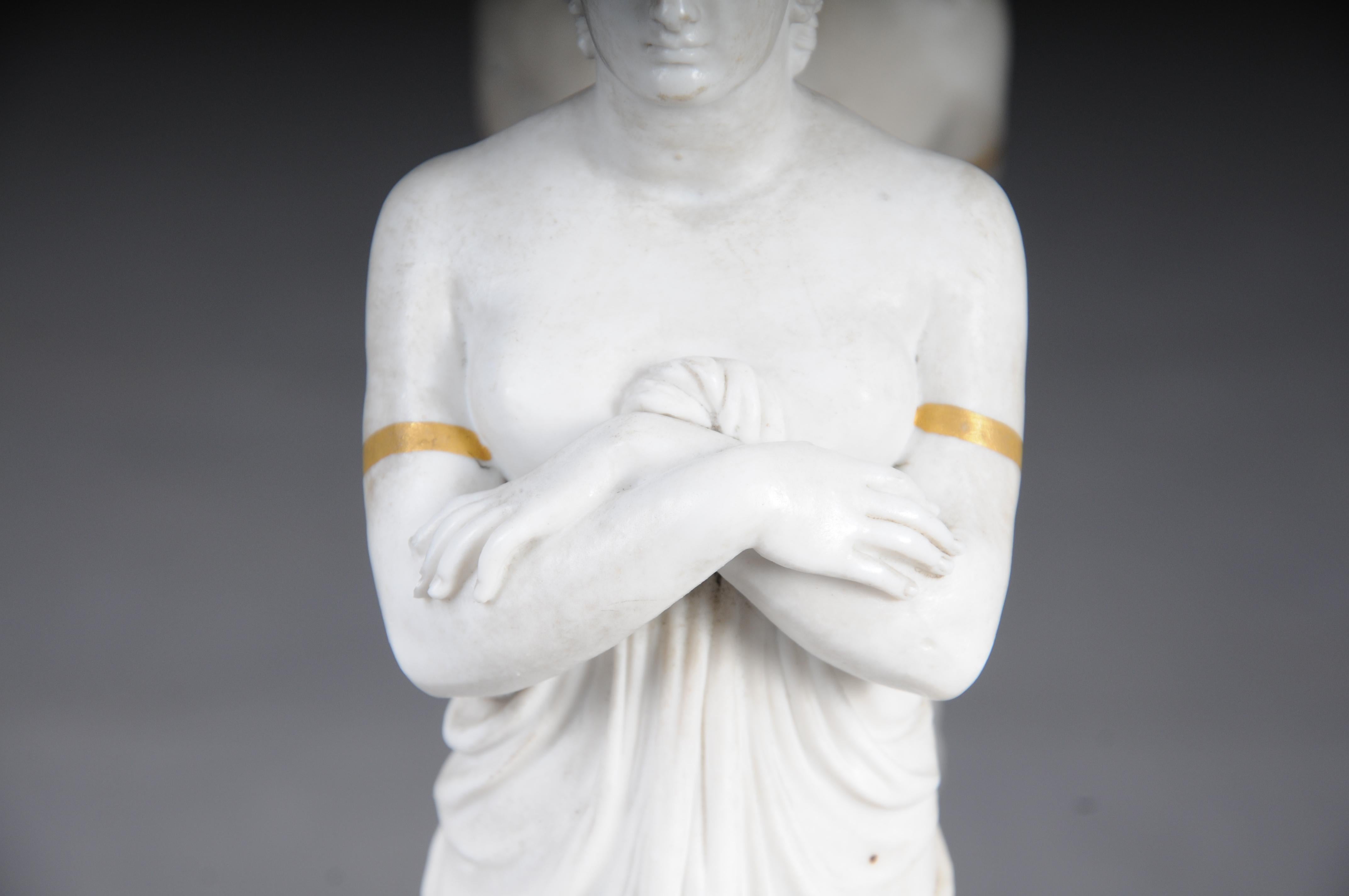 Centre de table en porcelaine de Sèvres vers 1820, Paris en vente 7