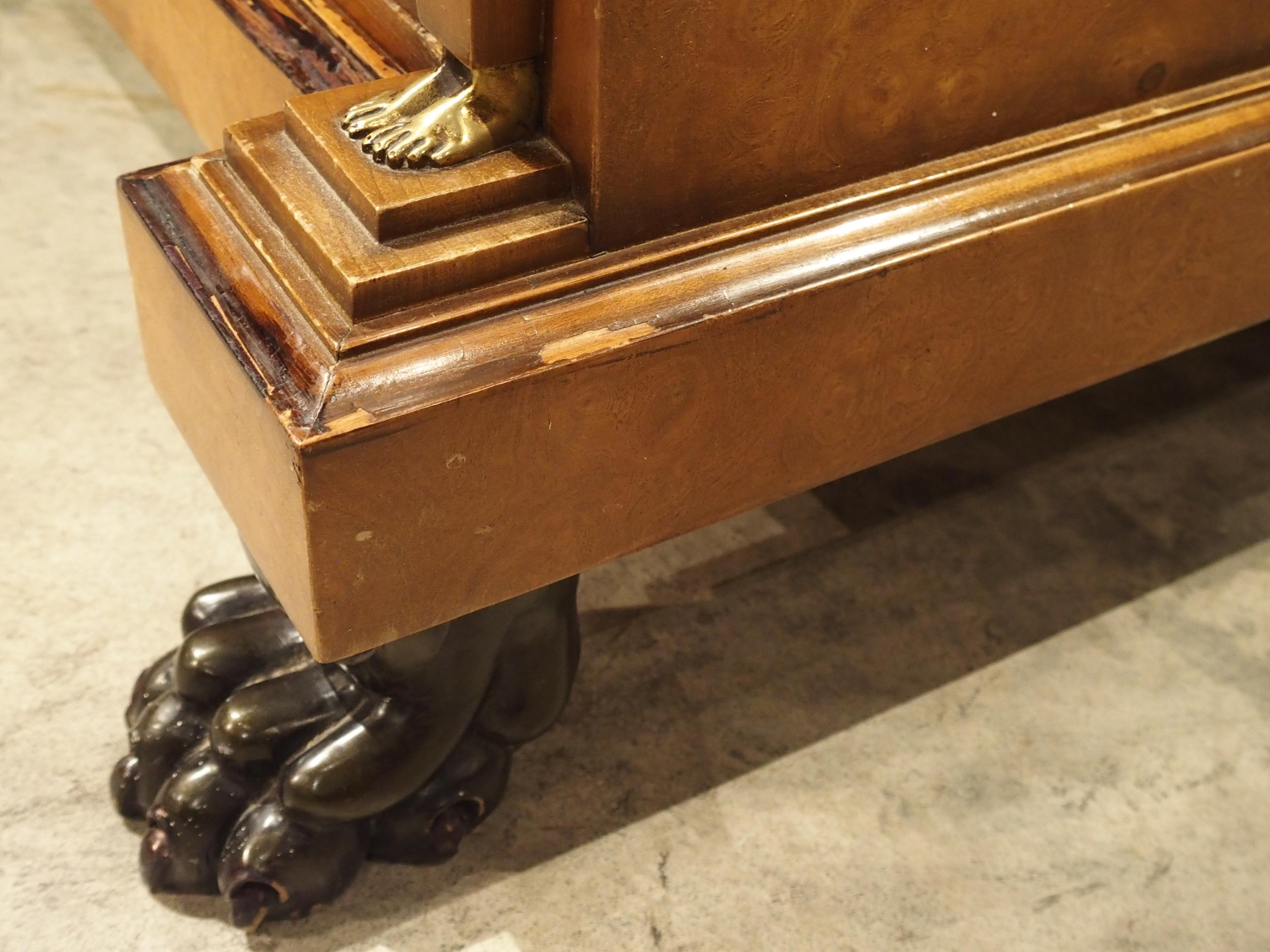 Commode in stile Impero francese con piano in marmo e montature dorate, CIRCA 1900 in vendita 7