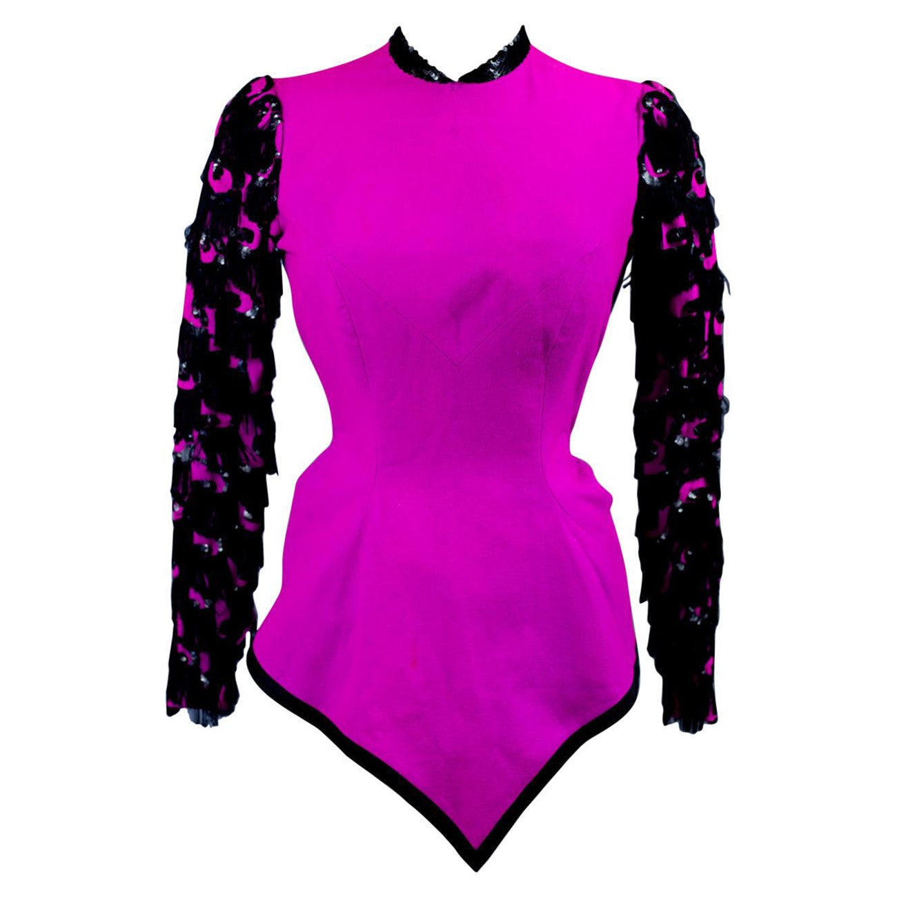 A French Evening Bolero In Fuschia Wool Embroidered With Sequins Circa 1940 For Sale