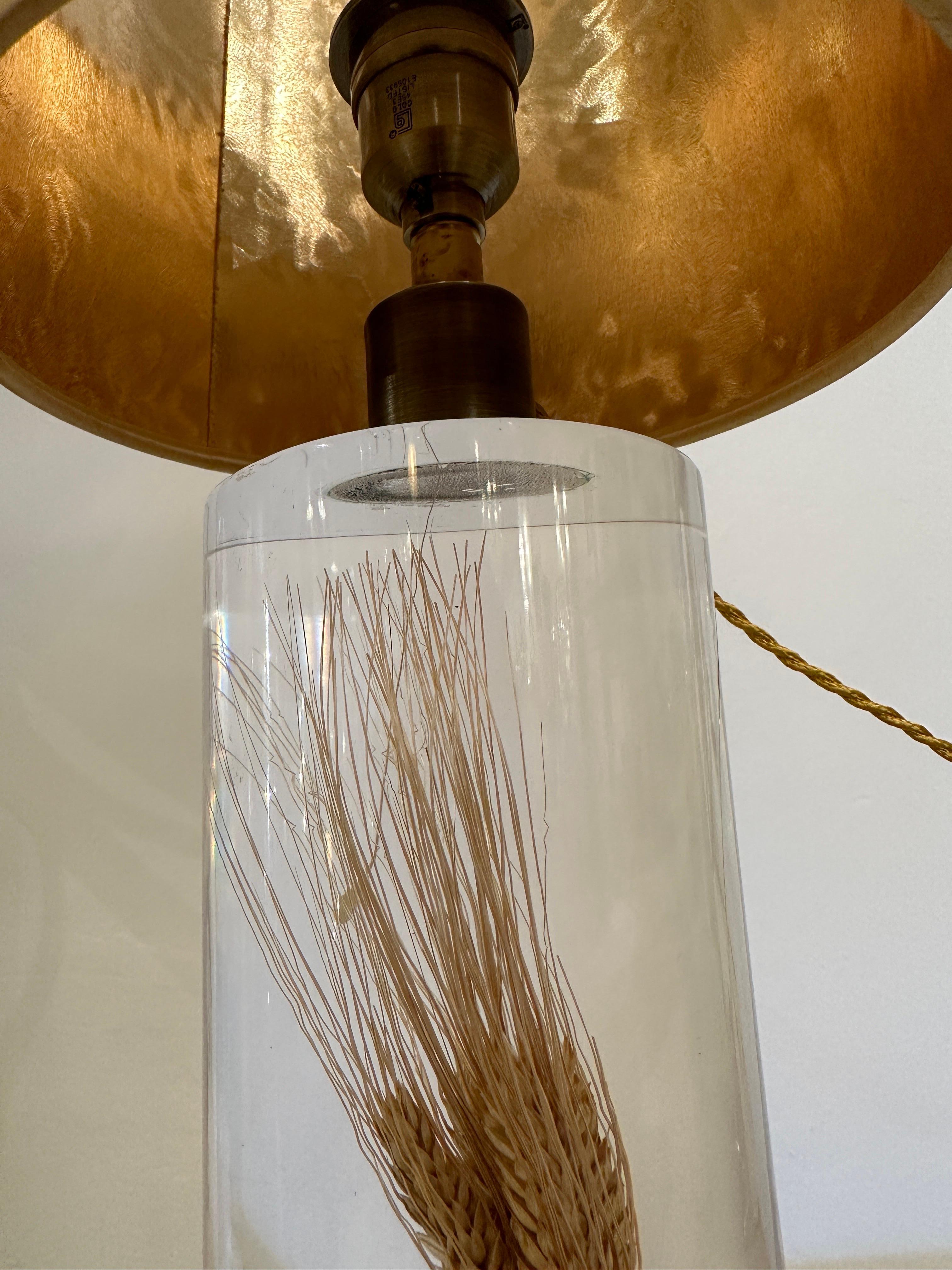 French Floating Wheat Stalk in Acrylic Cylinder Table Lamp For Sale 3