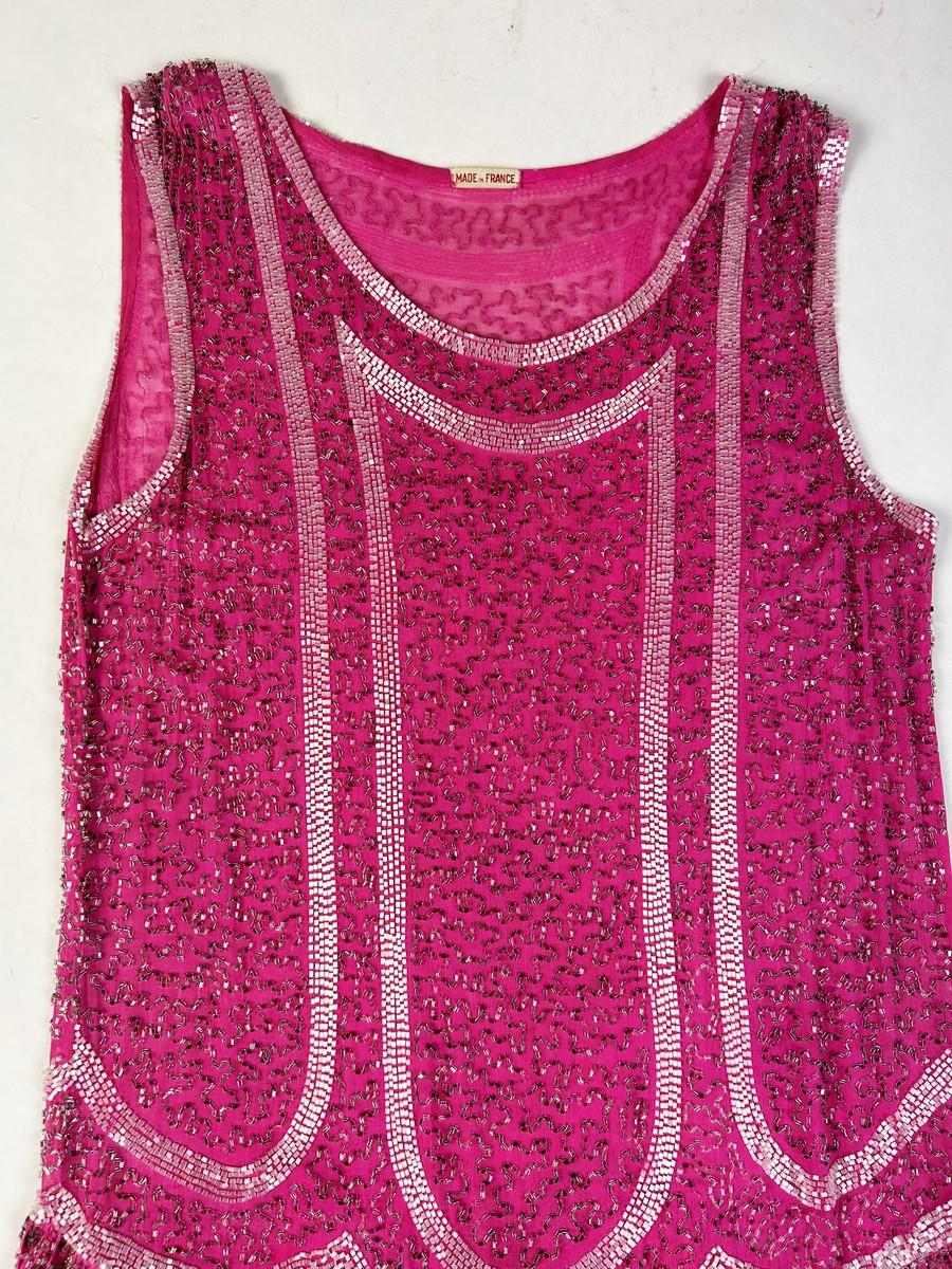 A French Fuschia Flapper dress with glass beads embroidery Circa 1925 For Sale 11