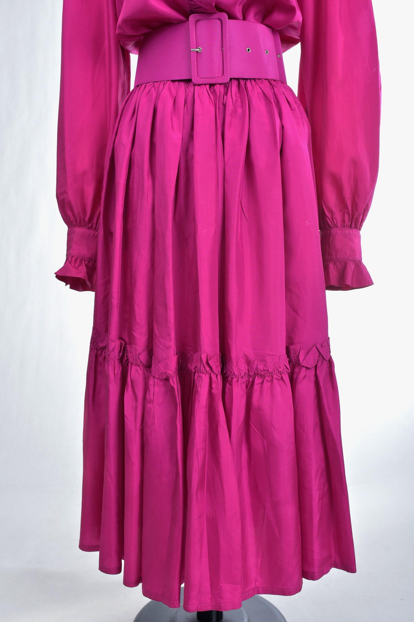 A French Fuschia Taffeta Blouse and skirt By Popy Moreni Paris Circa 1990 For Sale 4