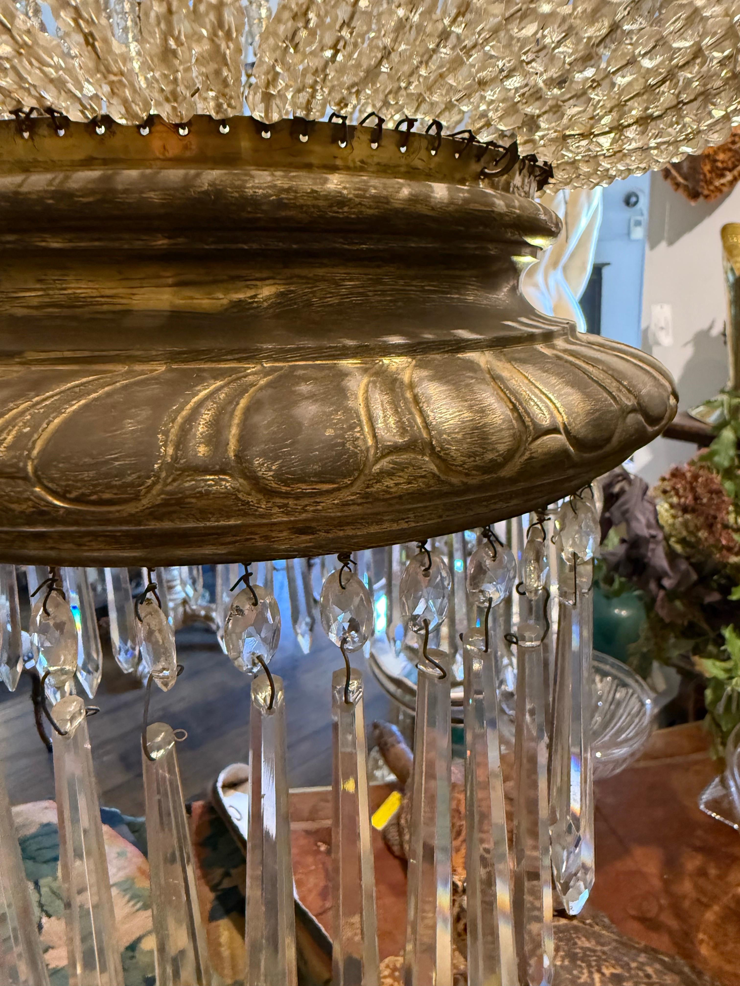 Lampadario a cestello francese in bronzo dorato e vetro, XIX secolo in vendita 7