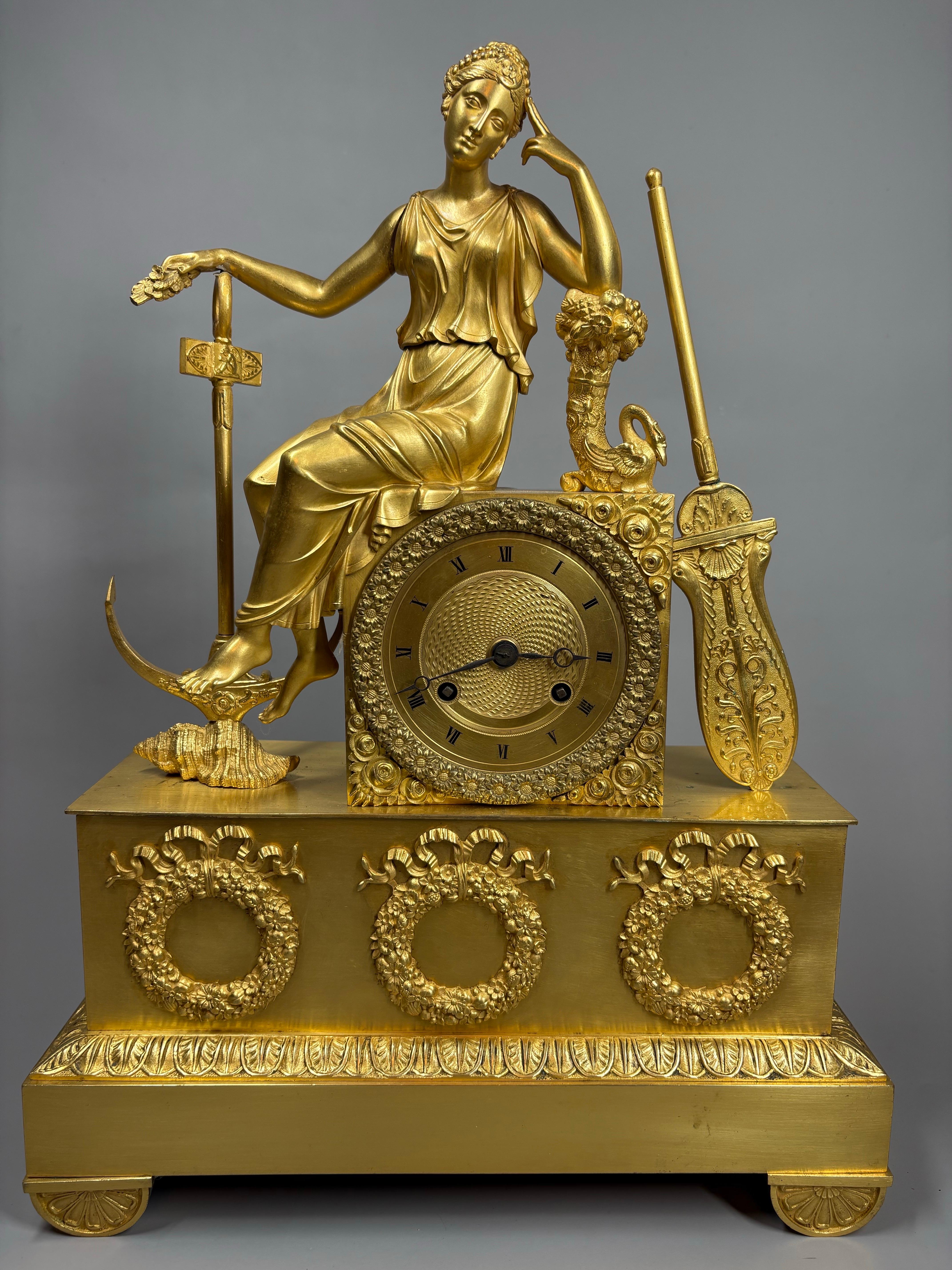 A French Gilt bronze Charles X mantel clock, circa 1825 Carlos X en venta