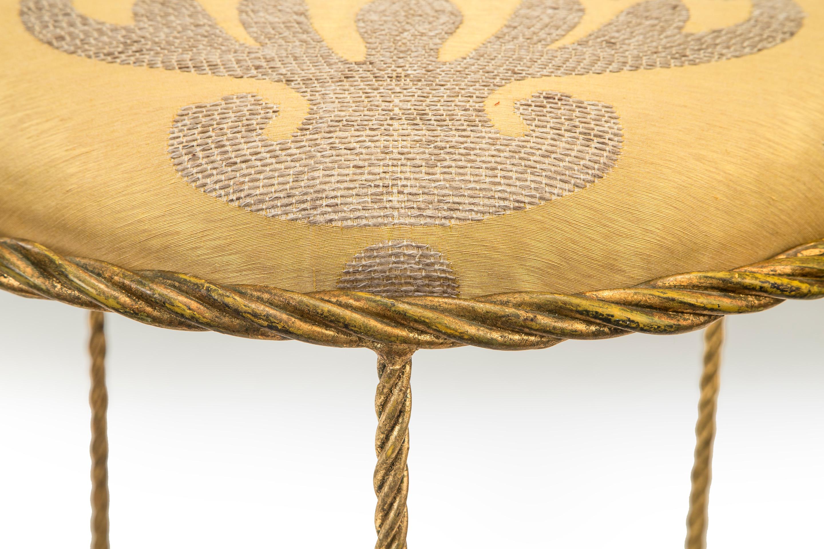 French Gilt Metal Rope Twist Stool In Good Condition For Sale In New York, NY