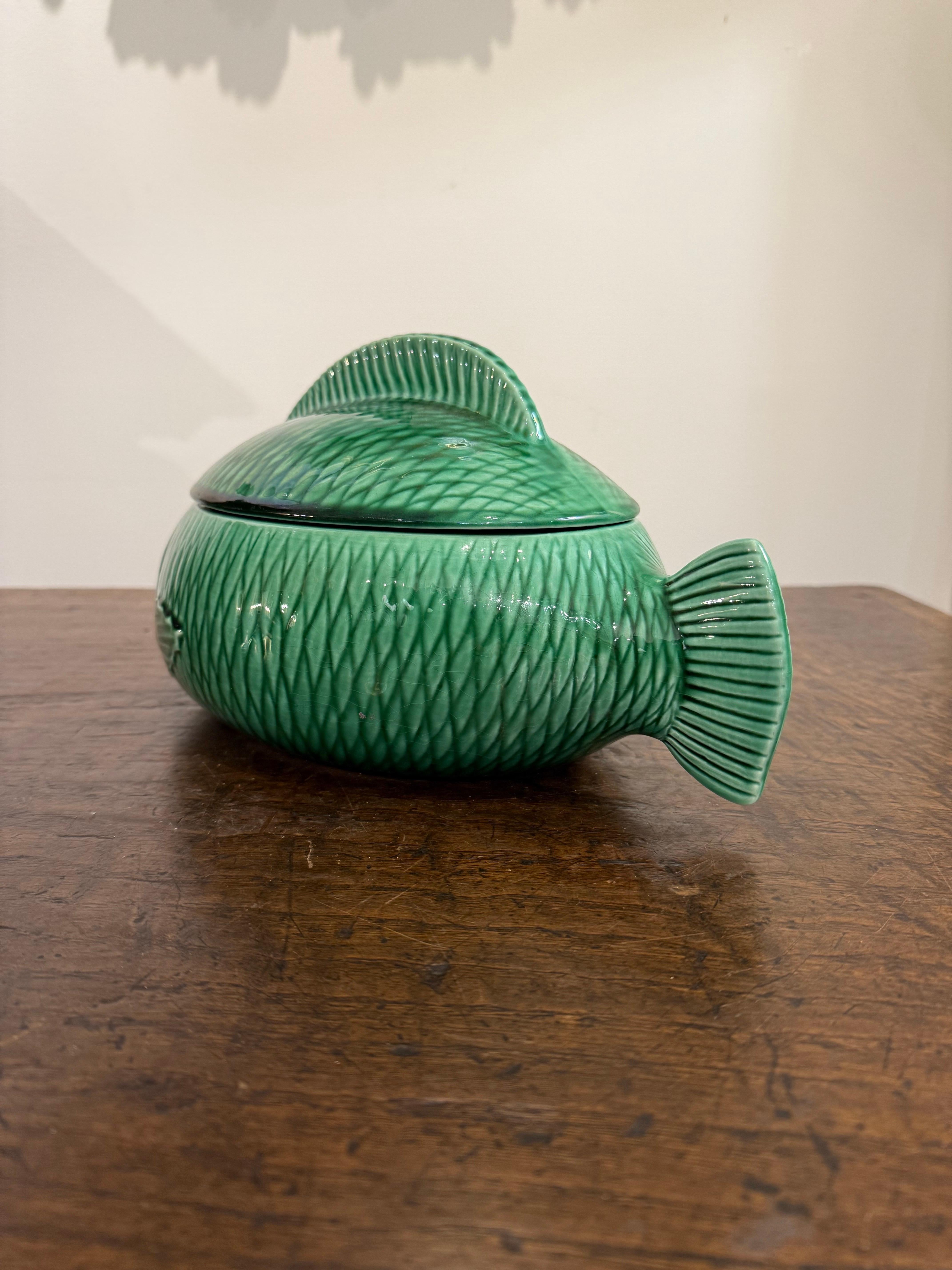A French Green Majolica Fish Tureen by Sarreguemines, Mid 20th Century For Sale 3