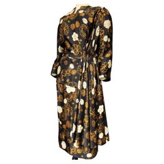 A French Grès Couture two pieces Printed silk Dress, Circa 1980