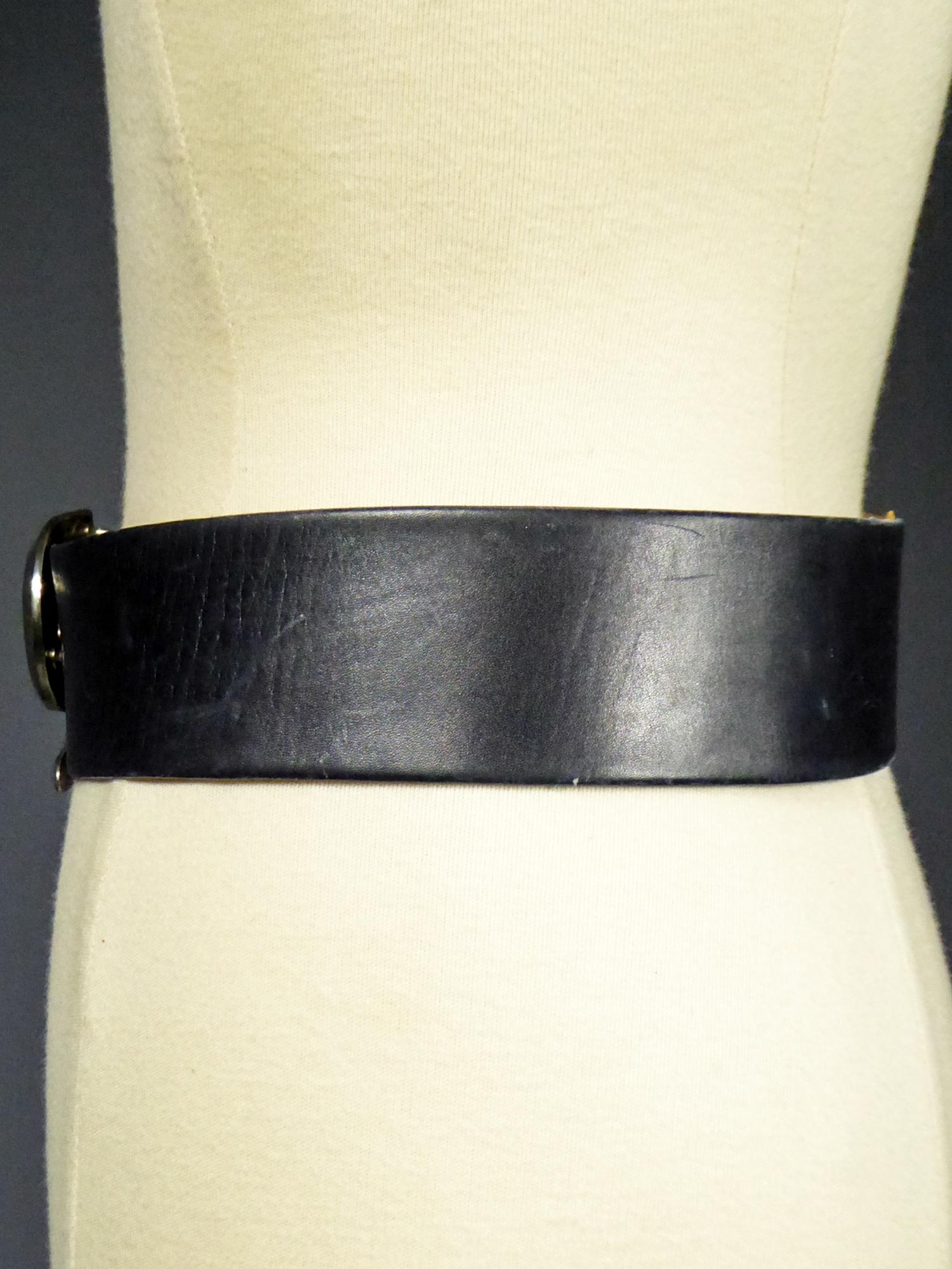 A French iconic Pierre Cardin Leather Belt Circa 1970/1980 In Good Condition In Toulon, FR