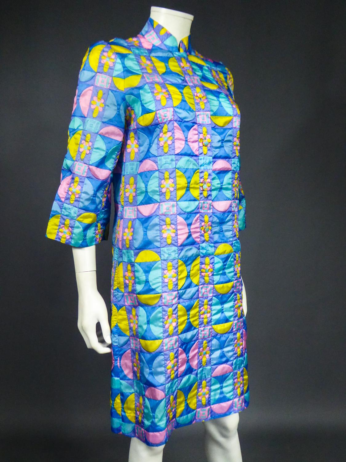 A French Jacques Dessange Pop Art Printed Dress Circa 1970 For Sale 6