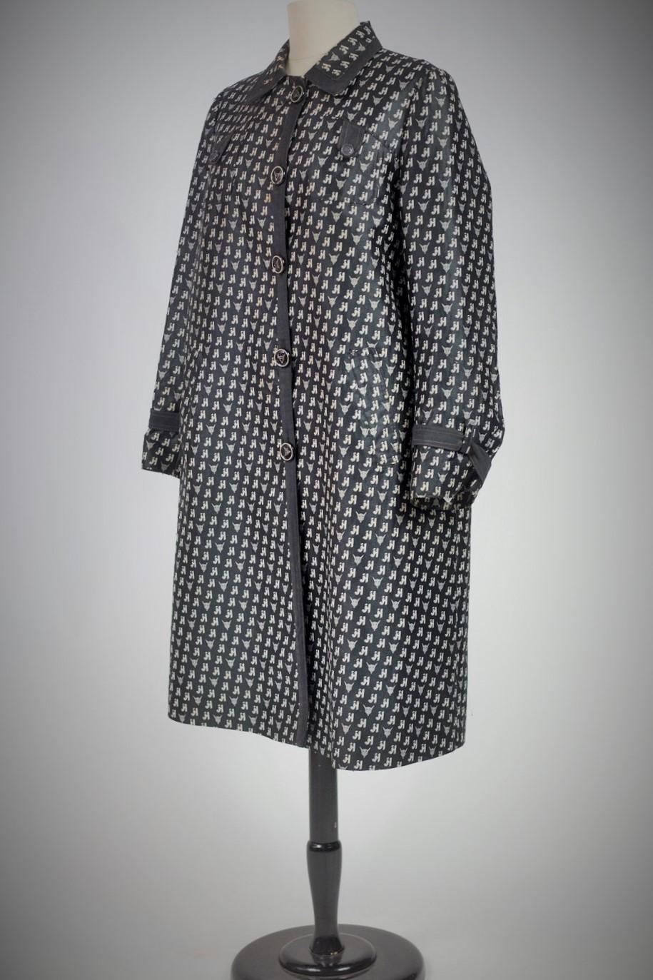 A French Jacques Heim Gabardine Trenchcoat Circa 1965/1969 8