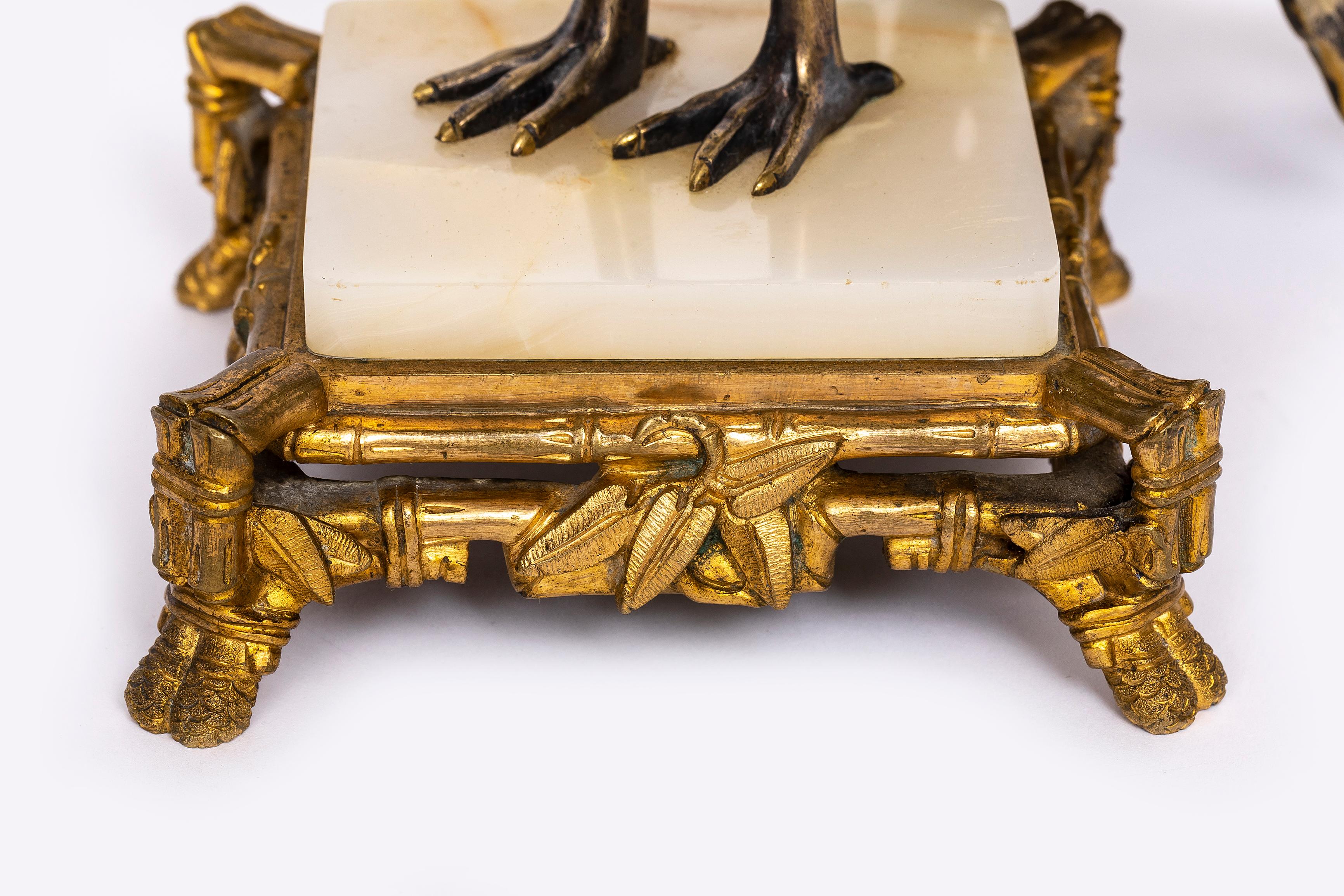 Centro de mesa/bandeja de pavo real de metal mixto orientalista del japonismo francés, por E. Cornu en venta 3