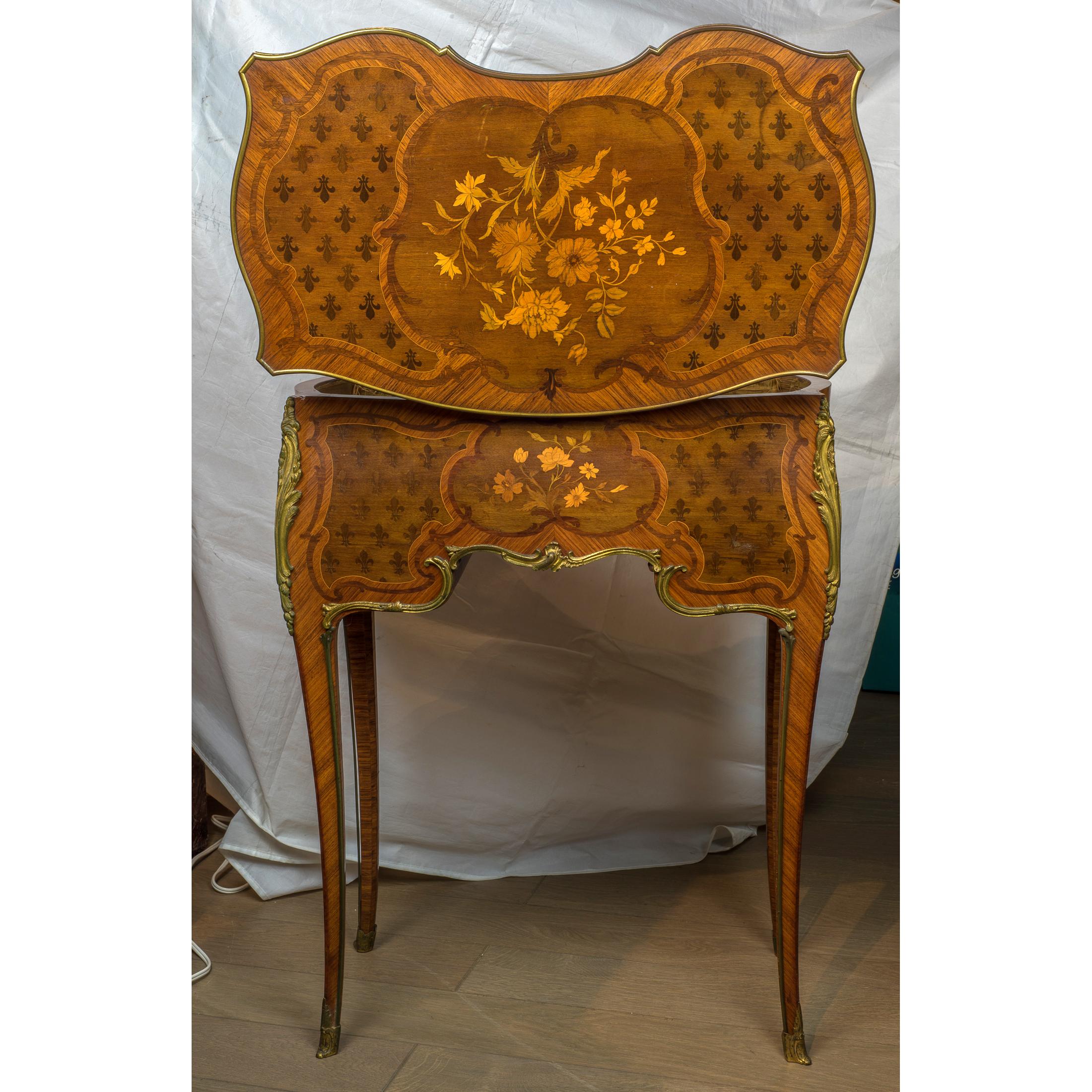 Bronze French Kingwood and Mahogany-Veneered Ormolu-Mounted Dressing Table For Sale