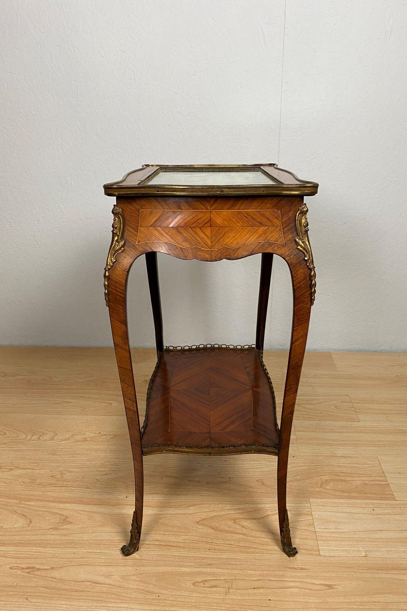 French Kingwood and Metal Mounted Bijouterie Table of Louis XV Design For Sale 2