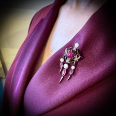 A French Late 19th c. 'Drop Tassel' Brooch