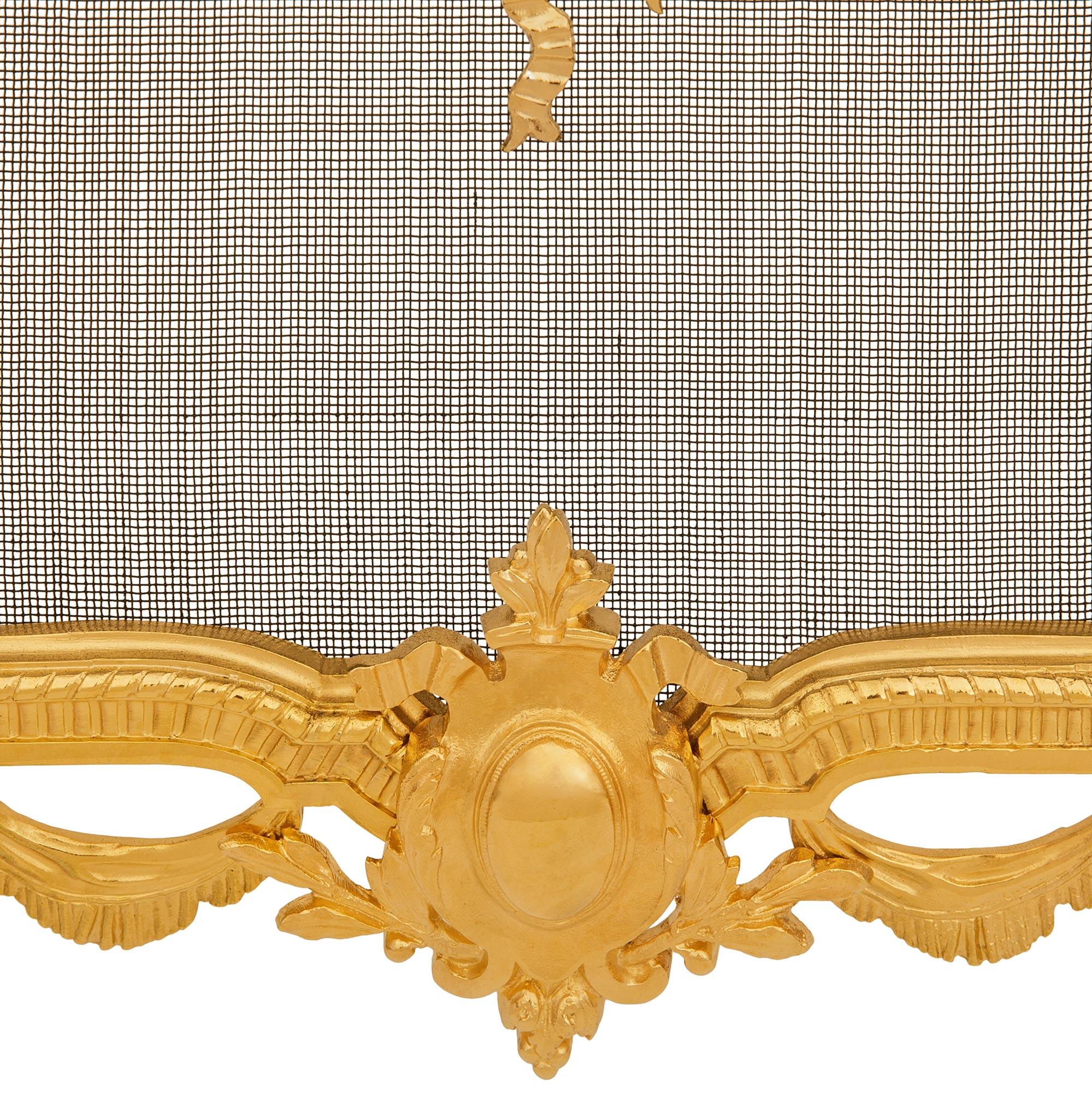 A French late 19th century Louis XVI st. Ormolu fire screen For Sale 4