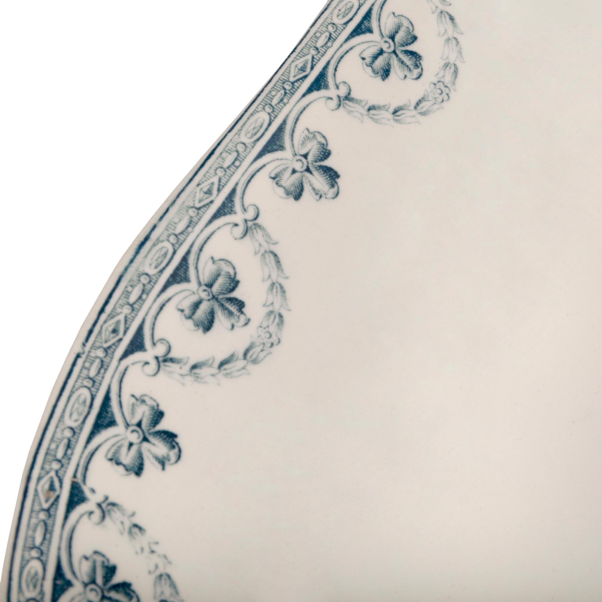 A French late 19th century Louis XVI st. white Saint Amand et Hamage dining set For Sale 8
