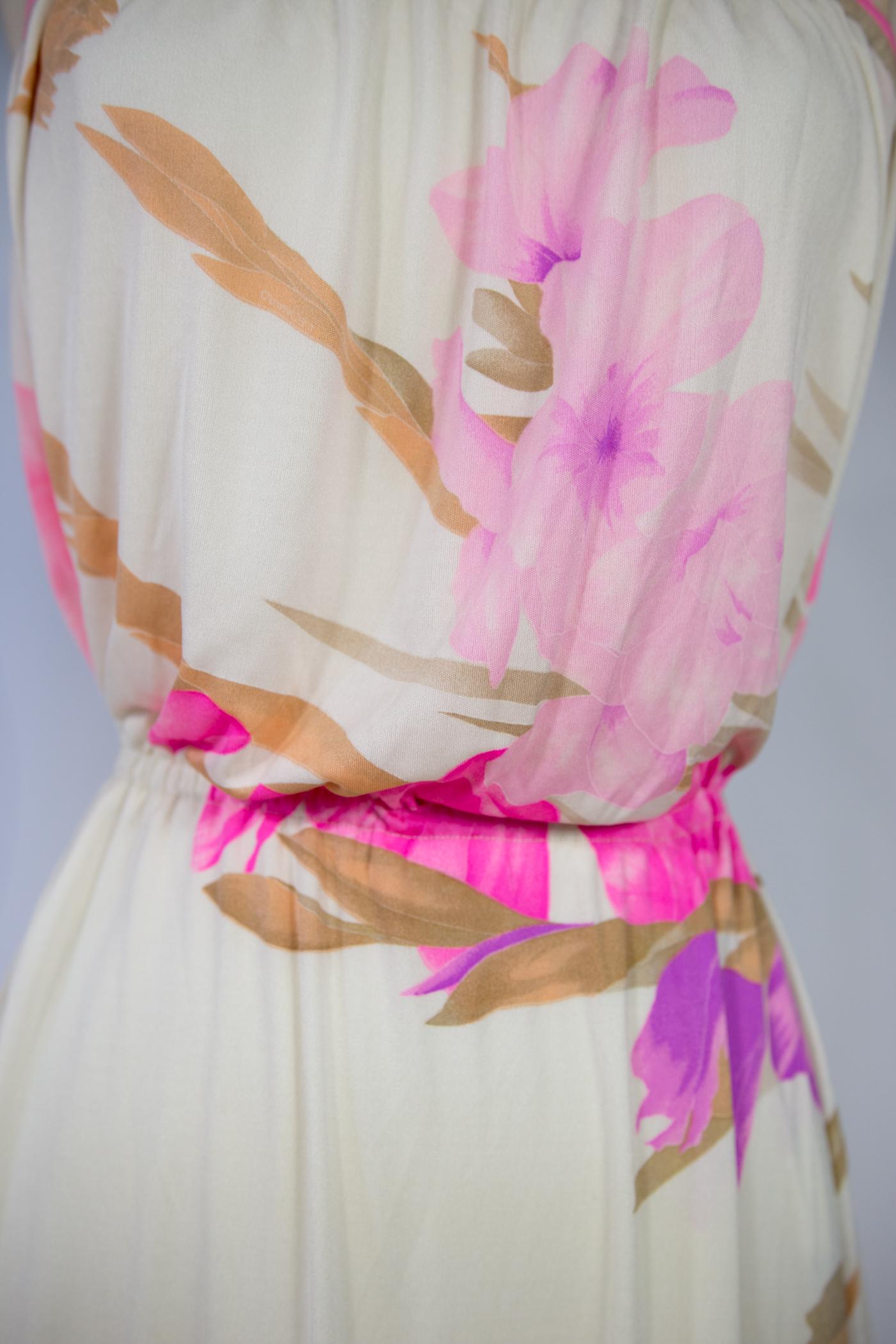 A French Leonard Summer Dress in Printed Silk Jersey Circa 2000 4