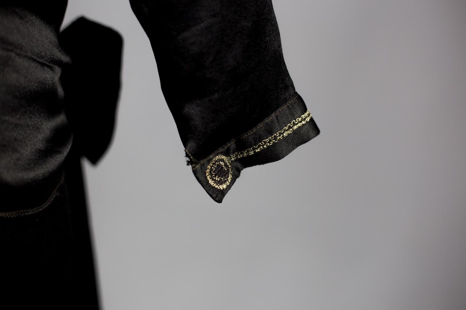 A French Little black Couture Dress in embroidered Duchesse satin Circa 1920 For Sale 8