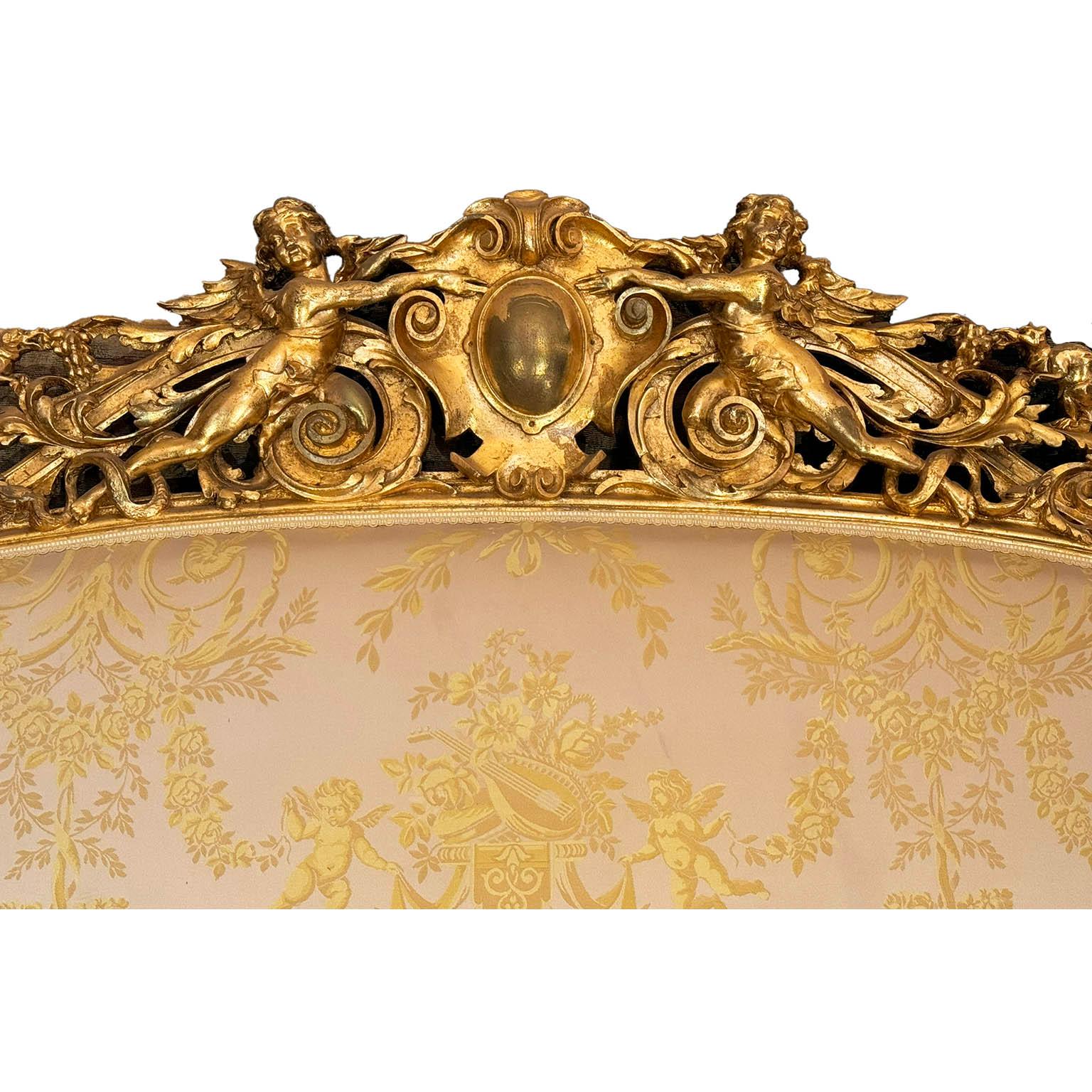 20th Century A French Louis XIX/XV Style Giltwood Carved Figural Queen-Size Bed with Cherubs For Sale