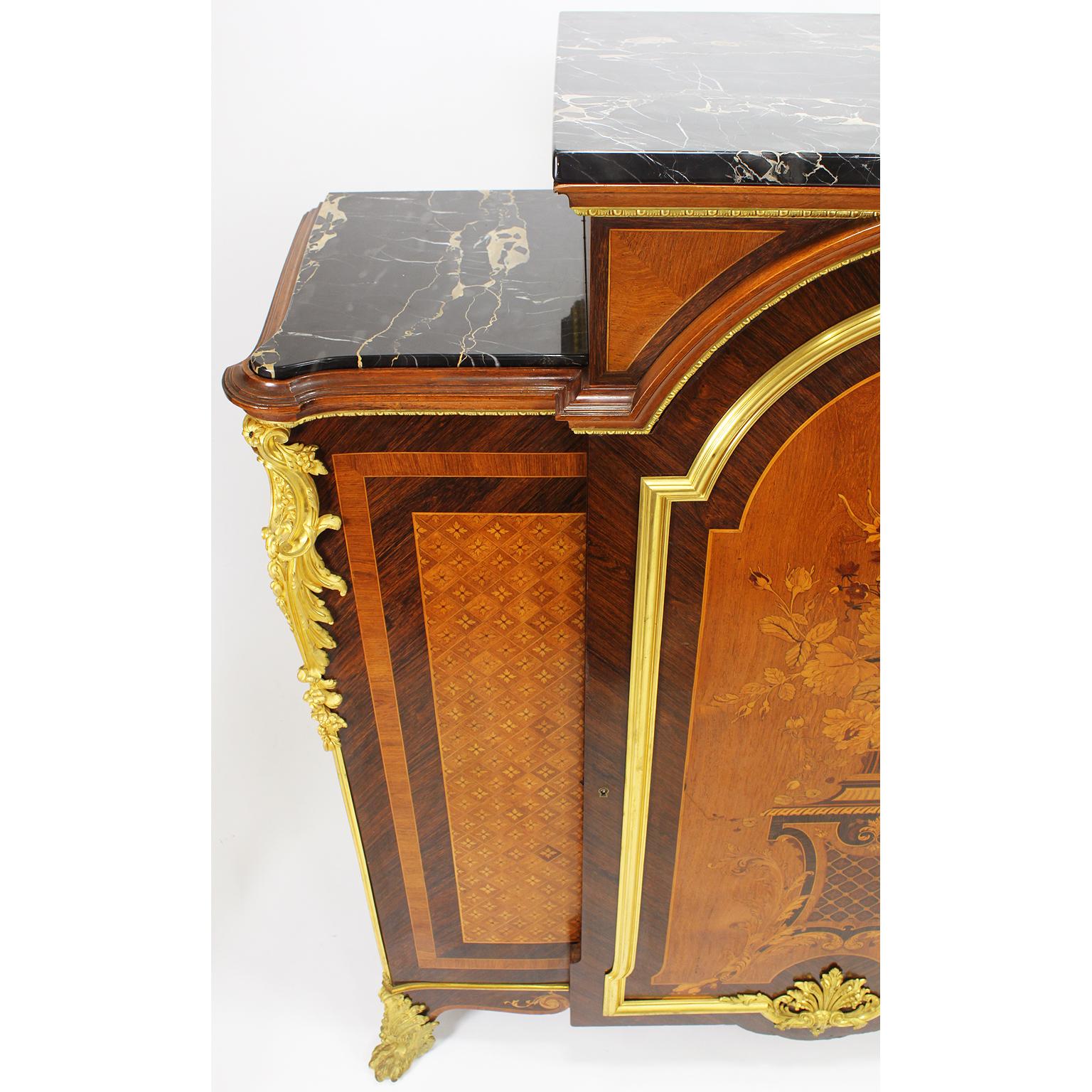 Meuble de rangement d'appoint de style Louis XV en marqueterie et monté en bronze doré par Descotte Fils en vente 2