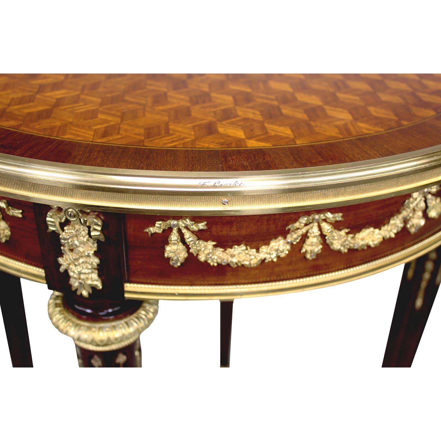 Parqueterie Table d'appoint Guéridon en bronze doré et marqueterie de style Louis XV par François Linke en vente