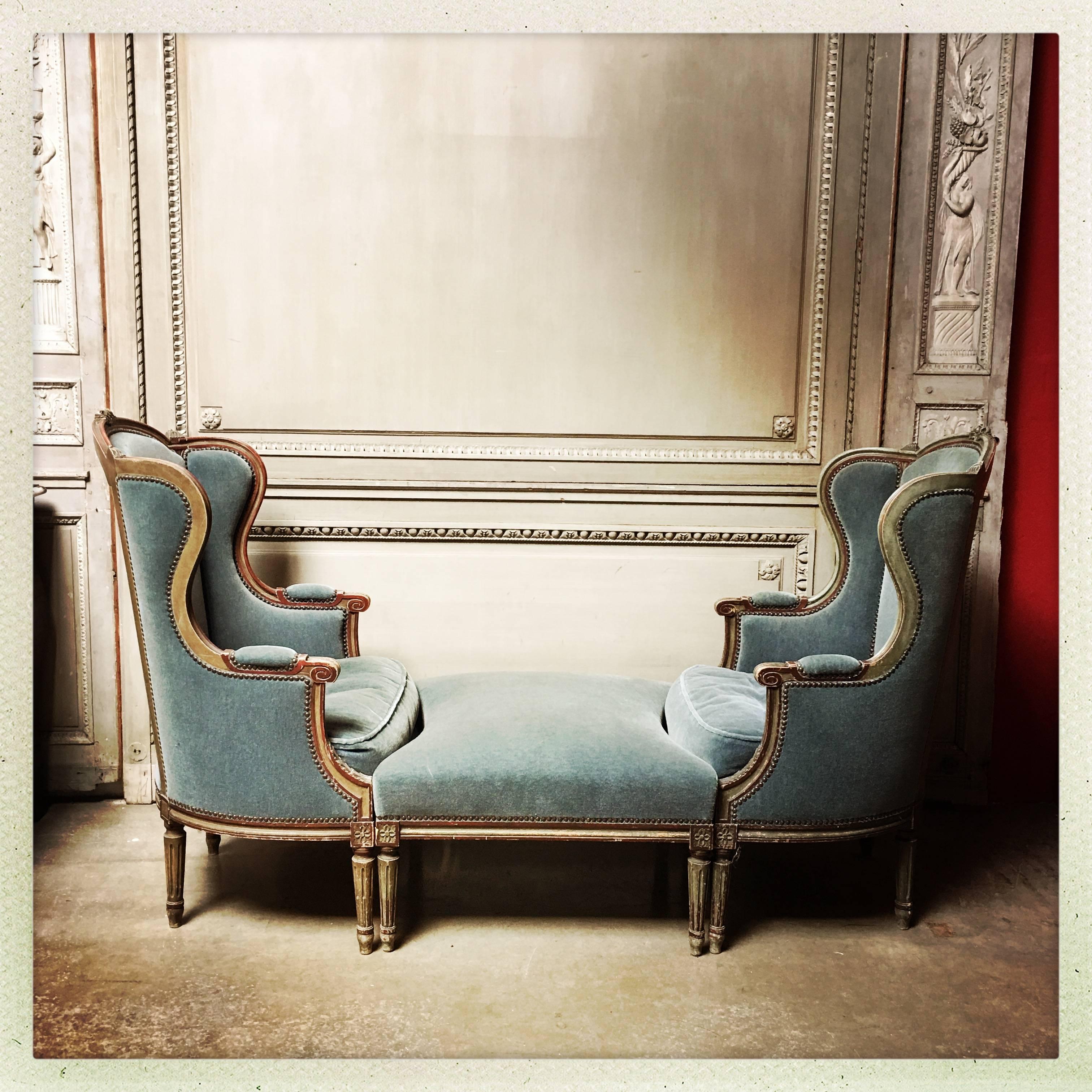 A French Louis XVI style three-piece Duchesse Brisee with a painted finish.