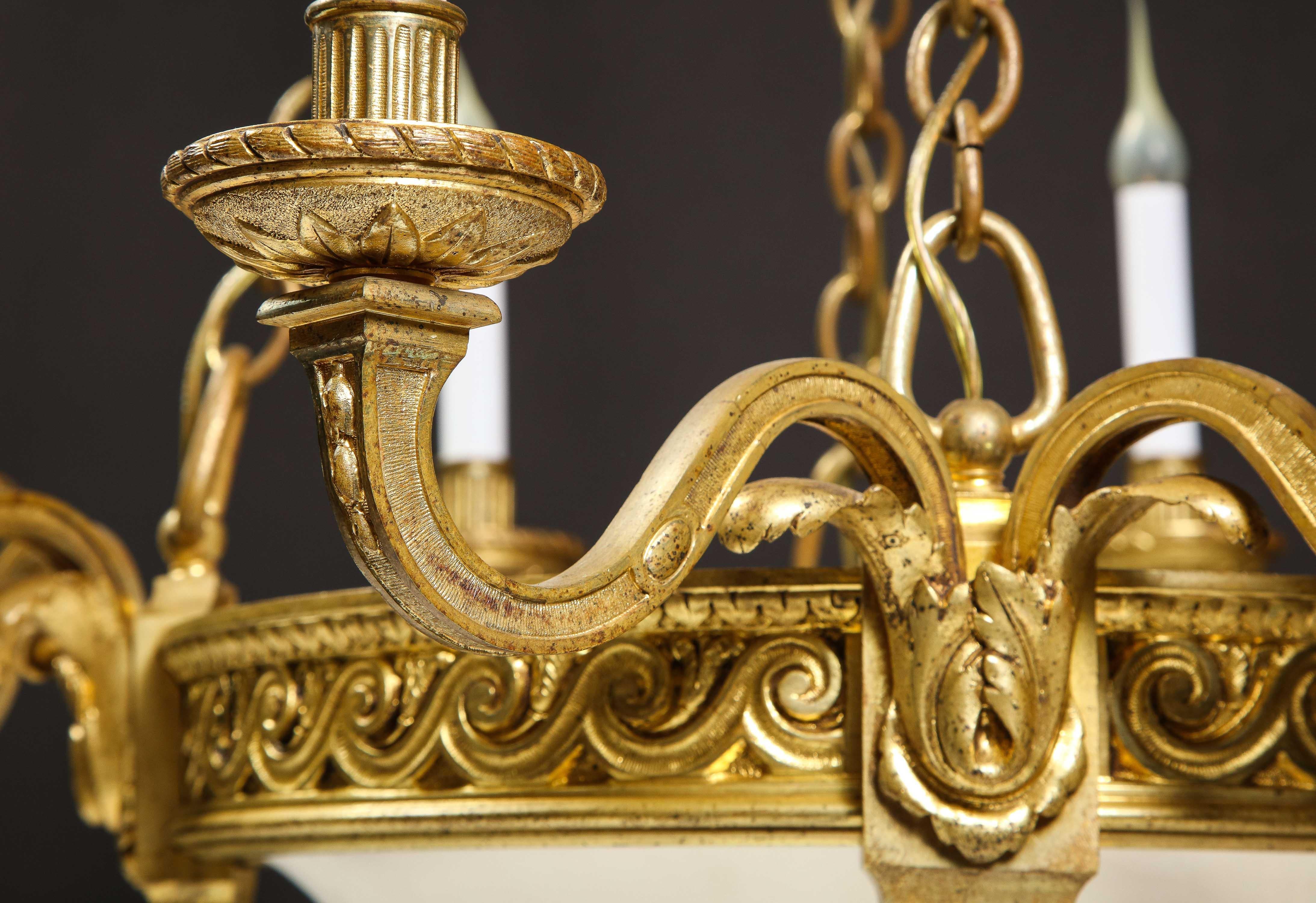 A French Louis XVI Style Gilt Bronze & Carved Alabaster Chandelier For Sale 4