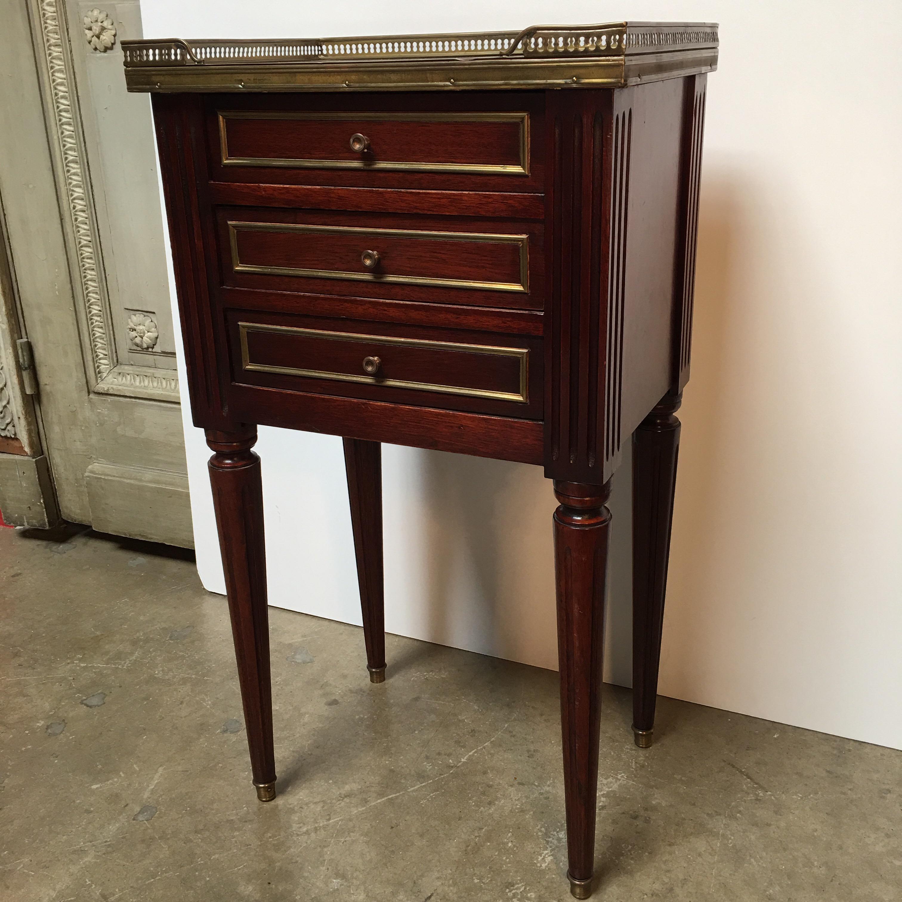 20th Century French Louis XVI Style Mahogany Table