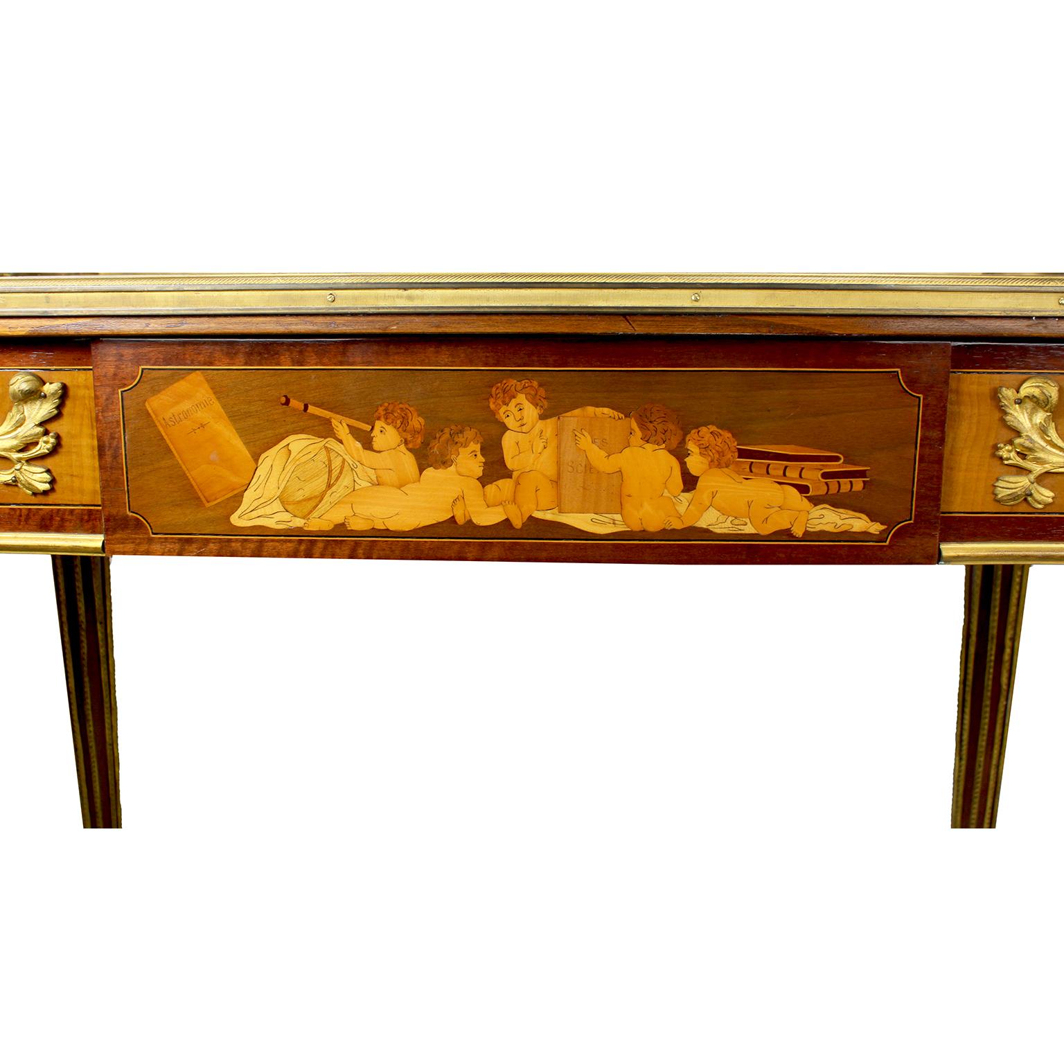 Doré Table centrale en bronze doré et marqueterie de style Louis XVI, François Linke Attr. en vente