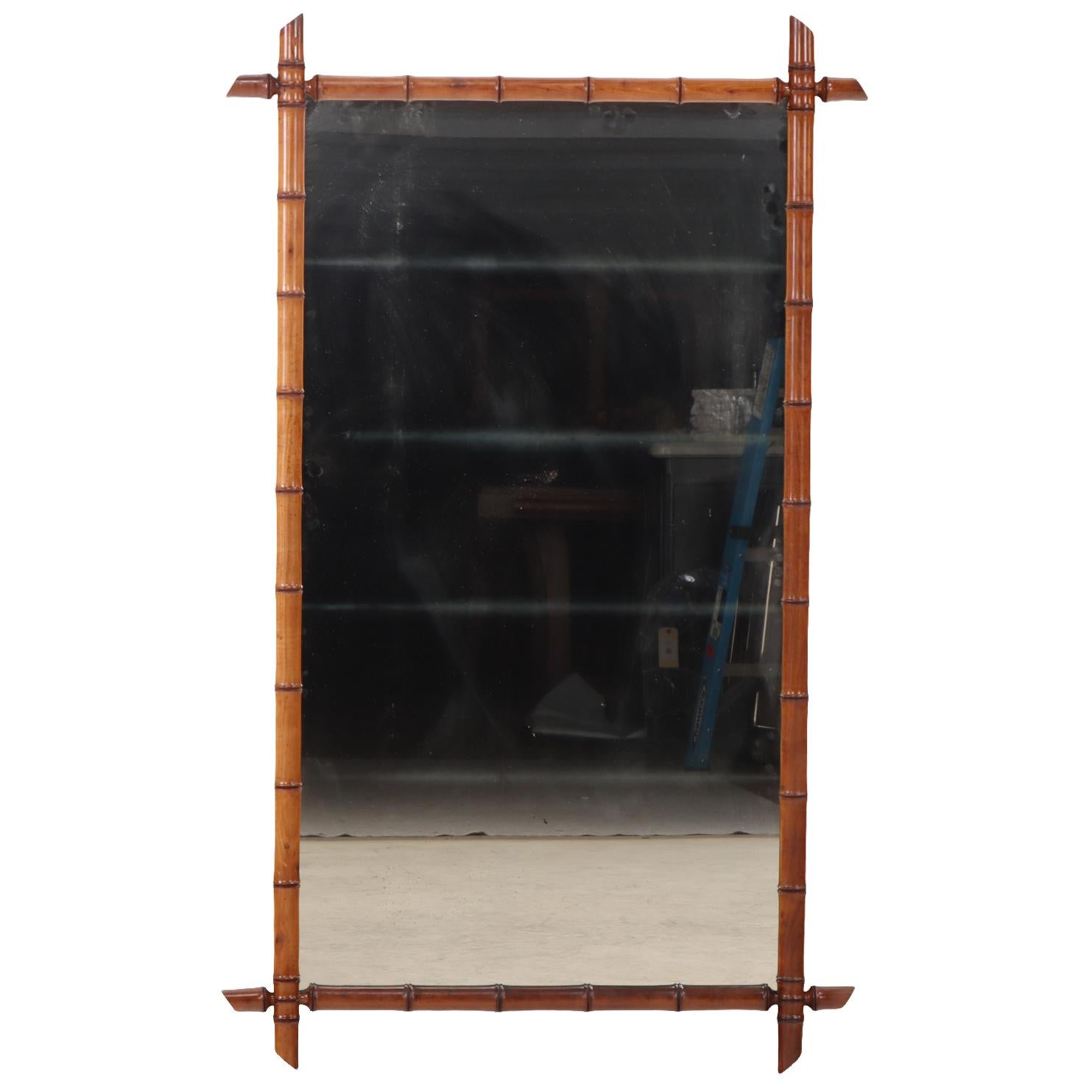 A French Maple Faux Bamboo Mirror, C. 1880. siglo XIX en venta