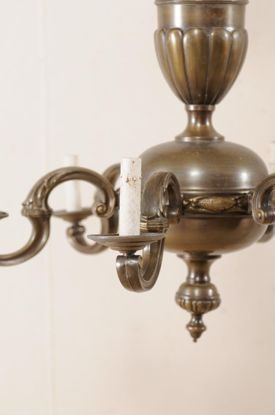 French Mid-20th Century Bronze Chandelier with Six Lights For Sale 5