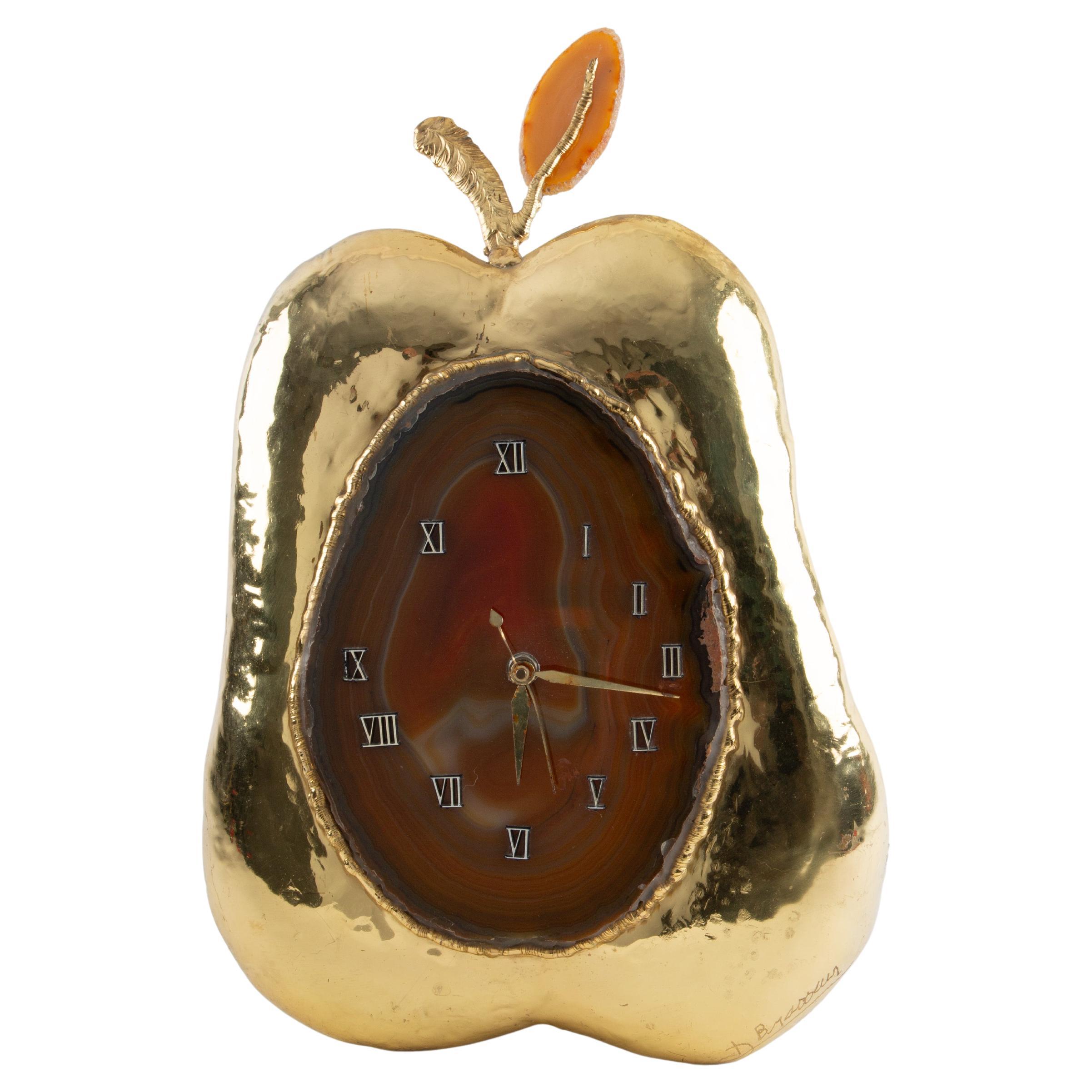 A French Mid-Century Clock Lamp in Gilt Metal and Agate, Jacques Duval Brasseur For Sale
