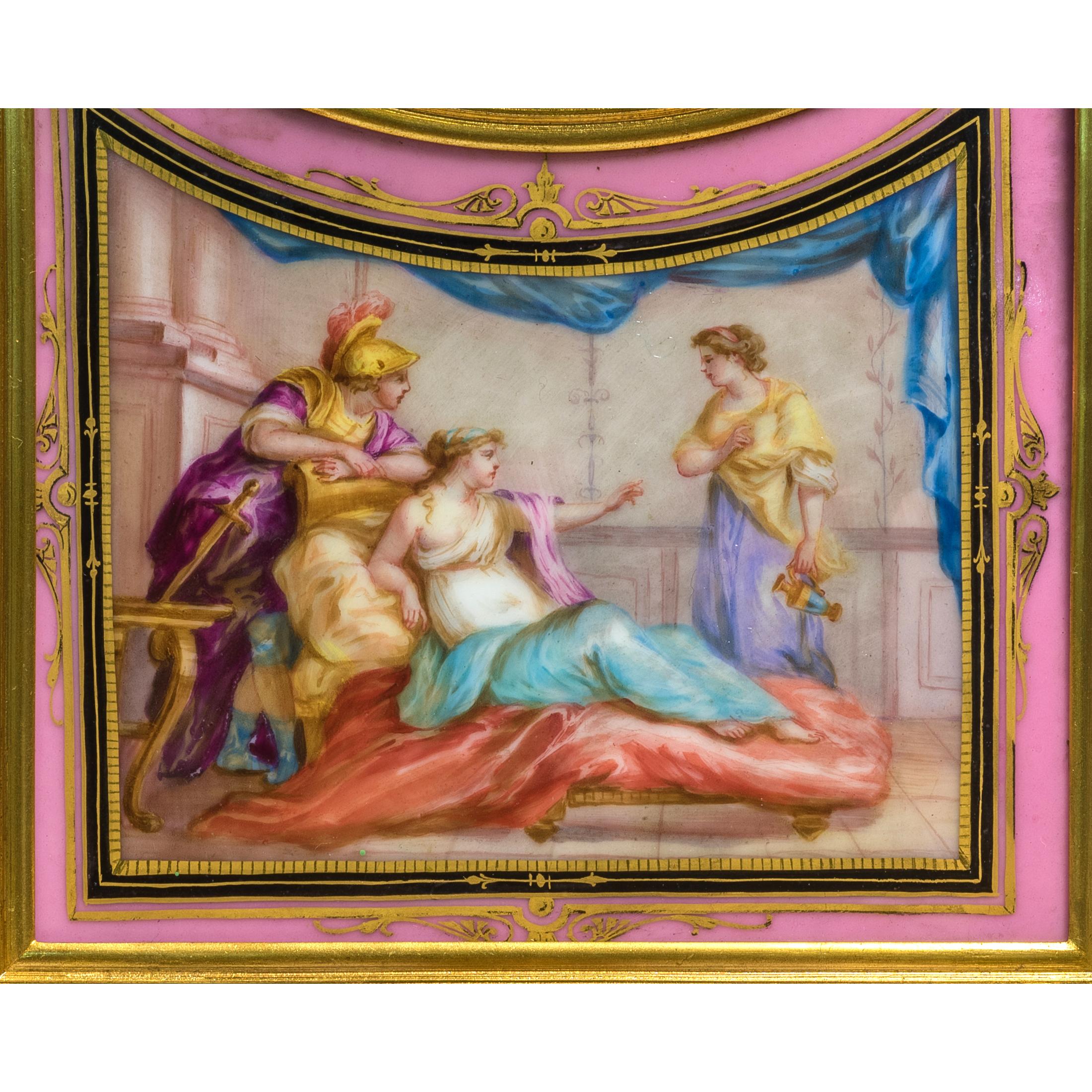 Pendule Napoléon III en porcelaine rose et bronze doré en vente 6