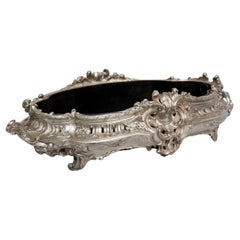 Centre de table de jardinière ovale en bronze argenté Napolon III de style français