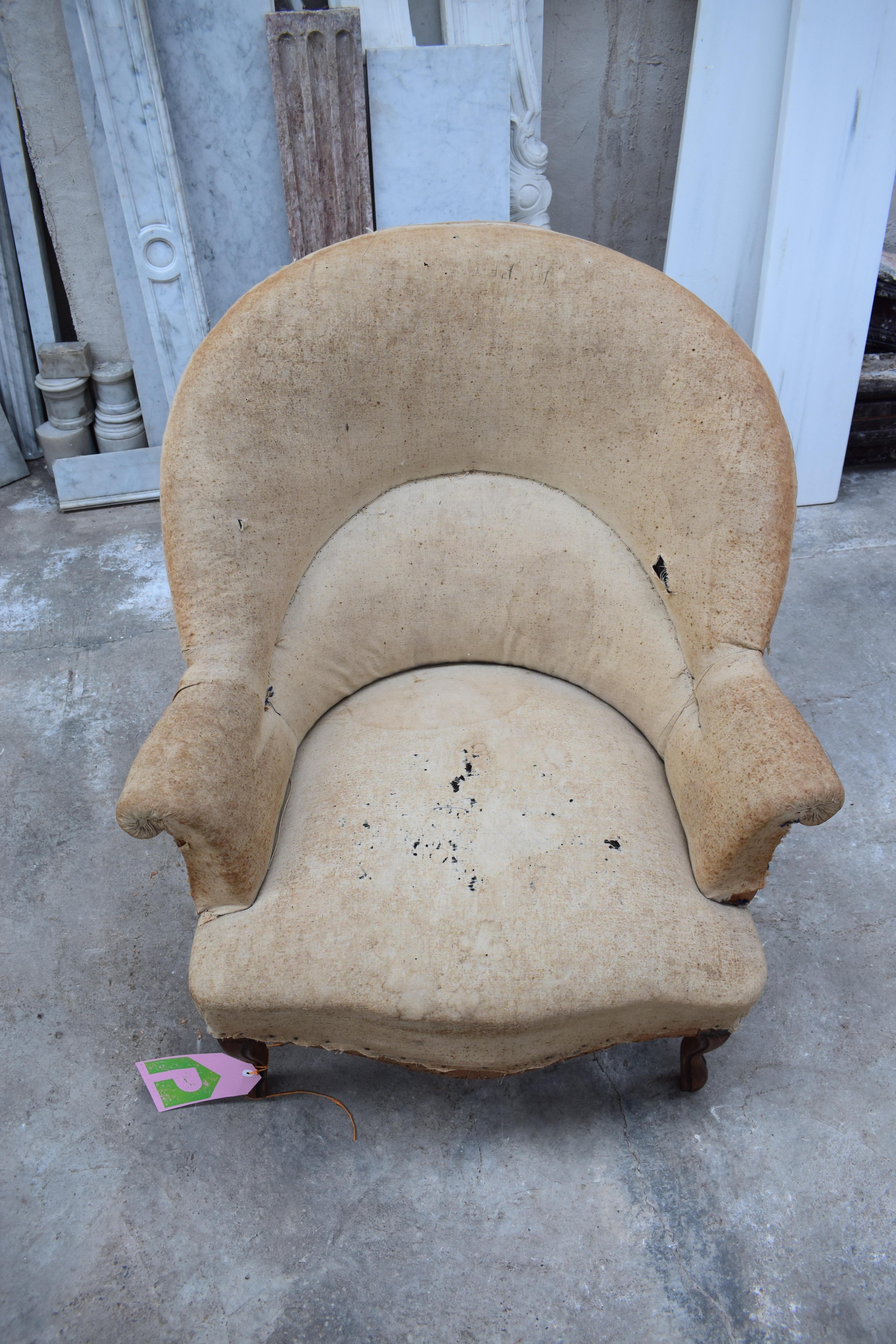 French Napoleon III Style Tub Chair Dating from Around 1850 6