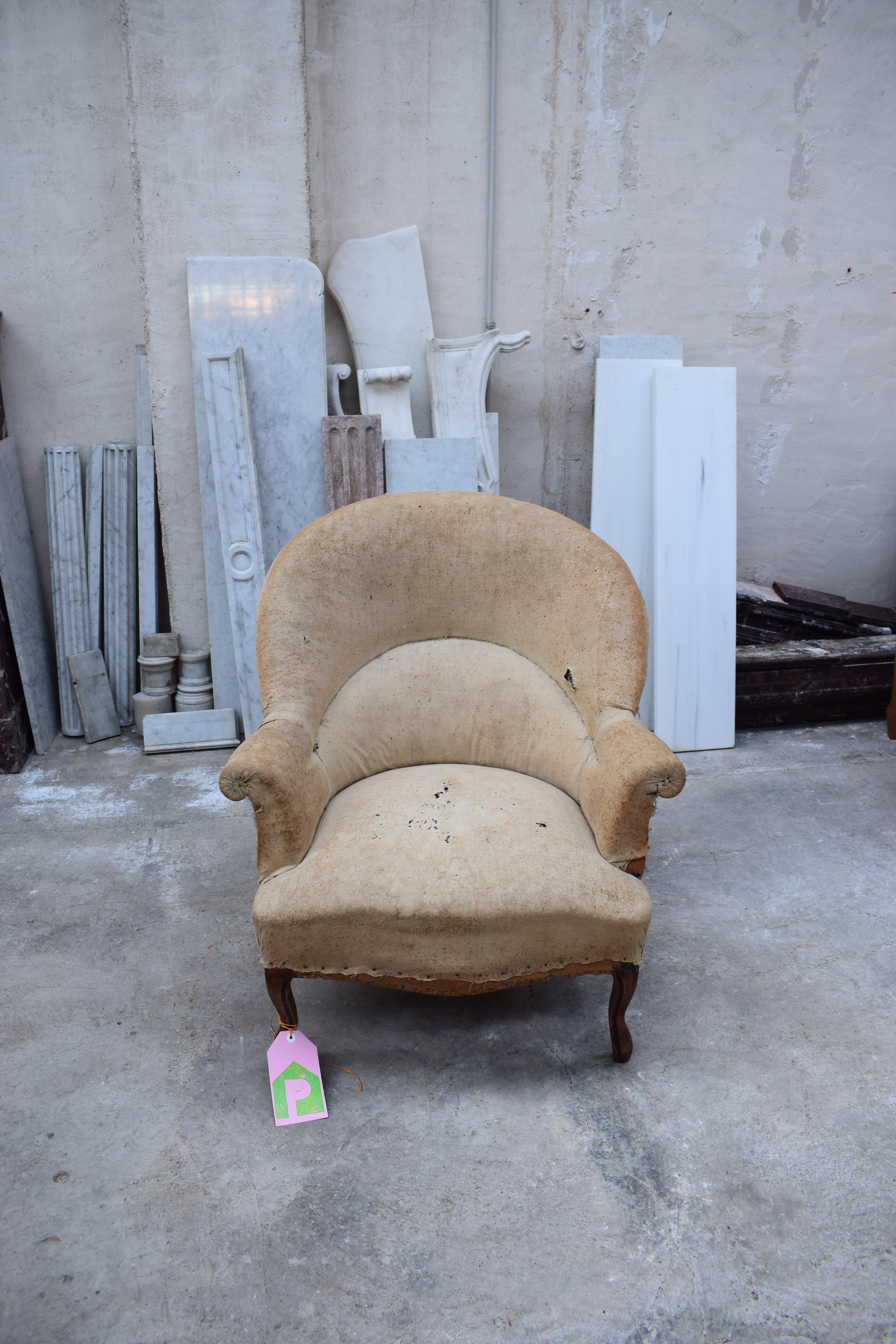 French Napoleon III Style Tub Chair Dating from Around 1850 In Good Condition In Vulpellac, Girona
