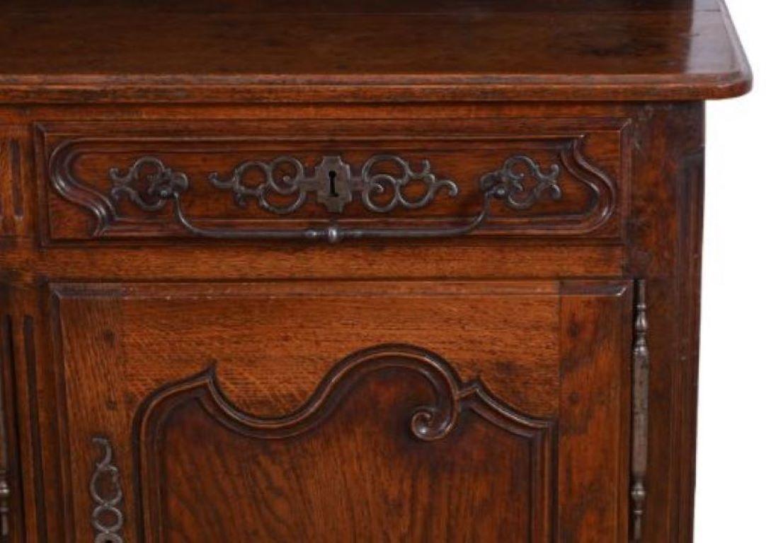 A French Oak and Chestnut Dresser, late 18th Century/ early 19th Century For Sale 2